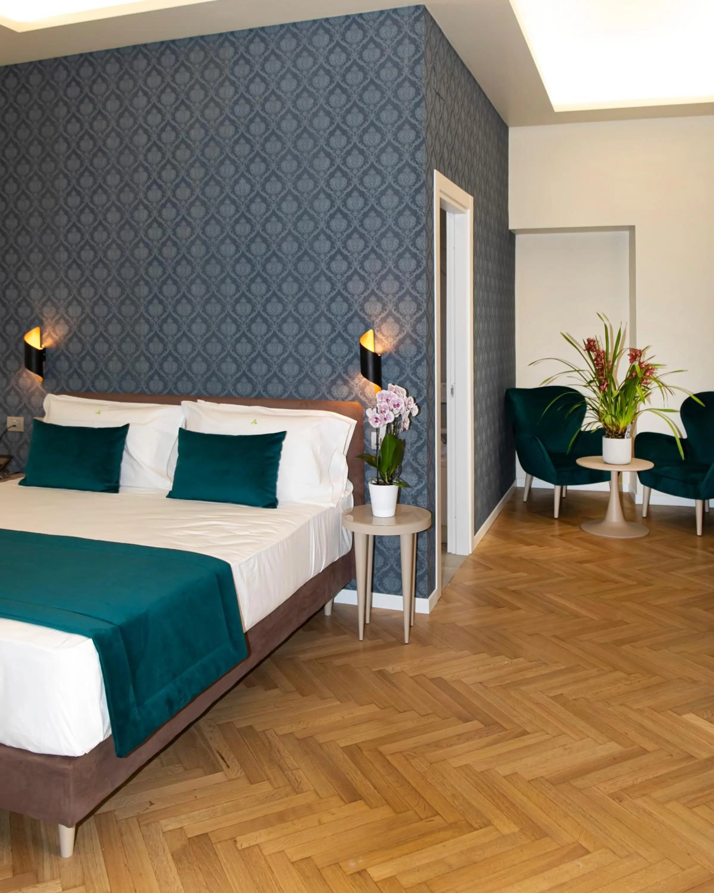 Bedroom, Bed in Hotel Caravita