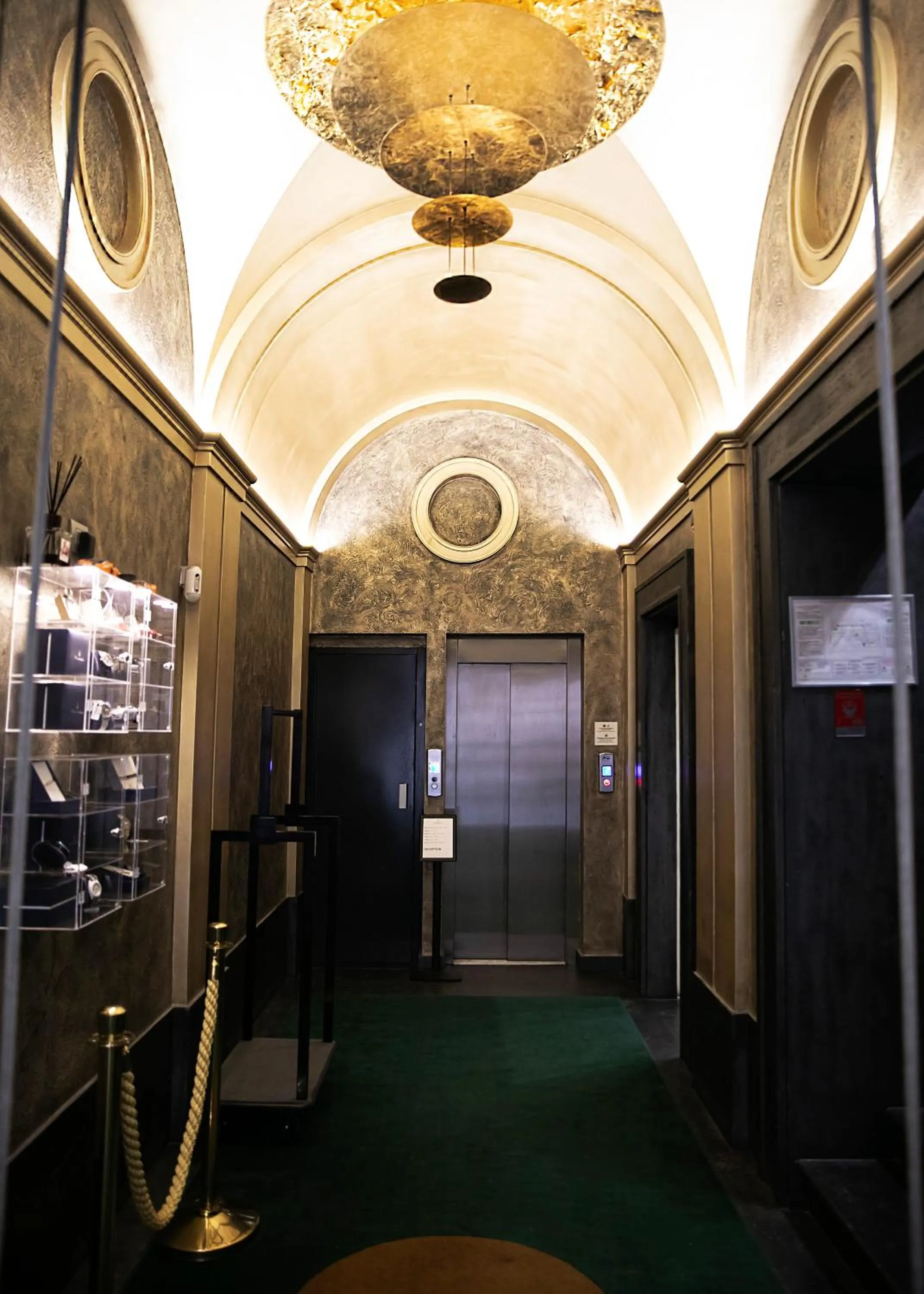 Lobby or reception in Hotel Caravita