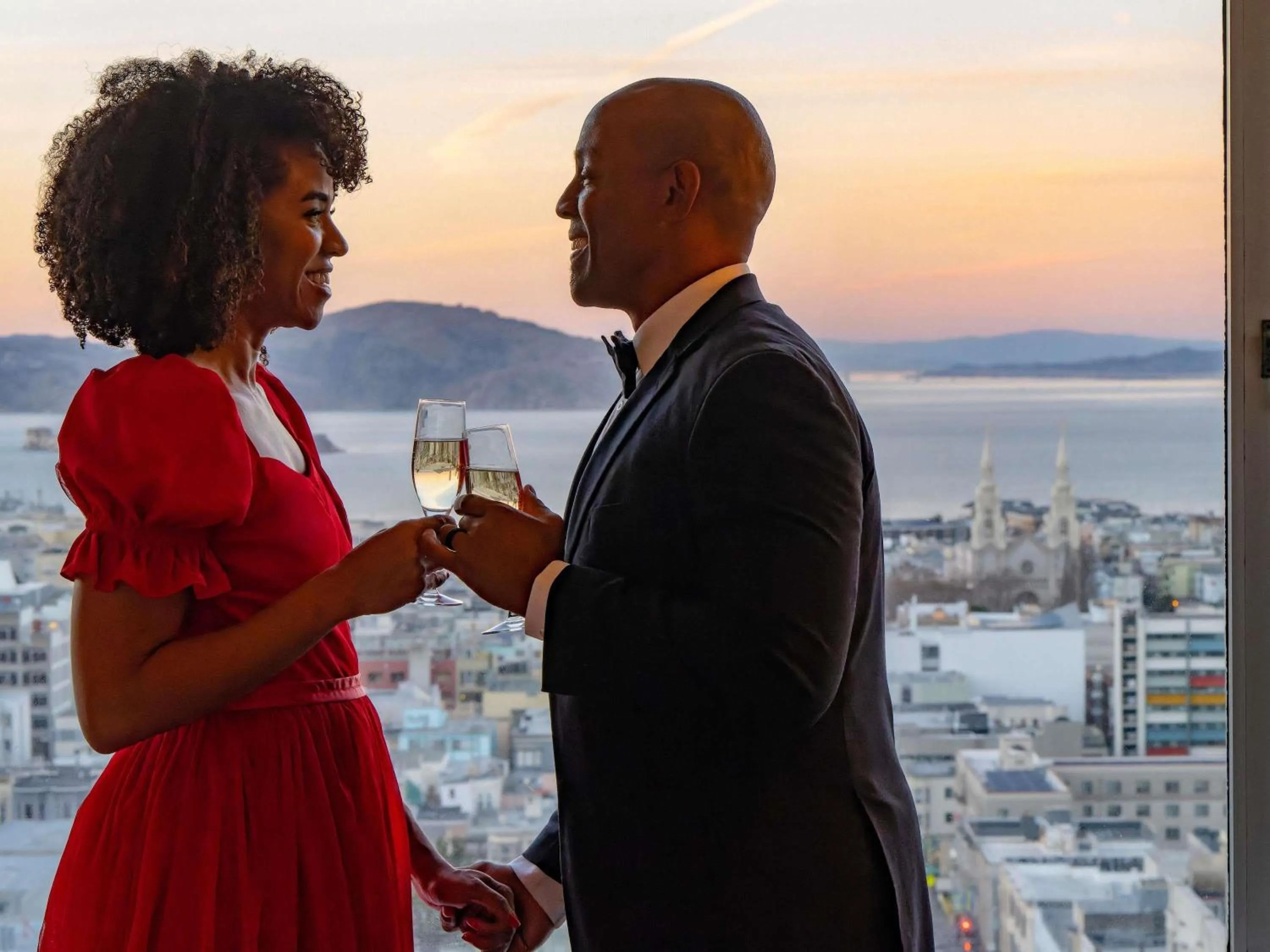 Bedroom in Fairmont San Francisco