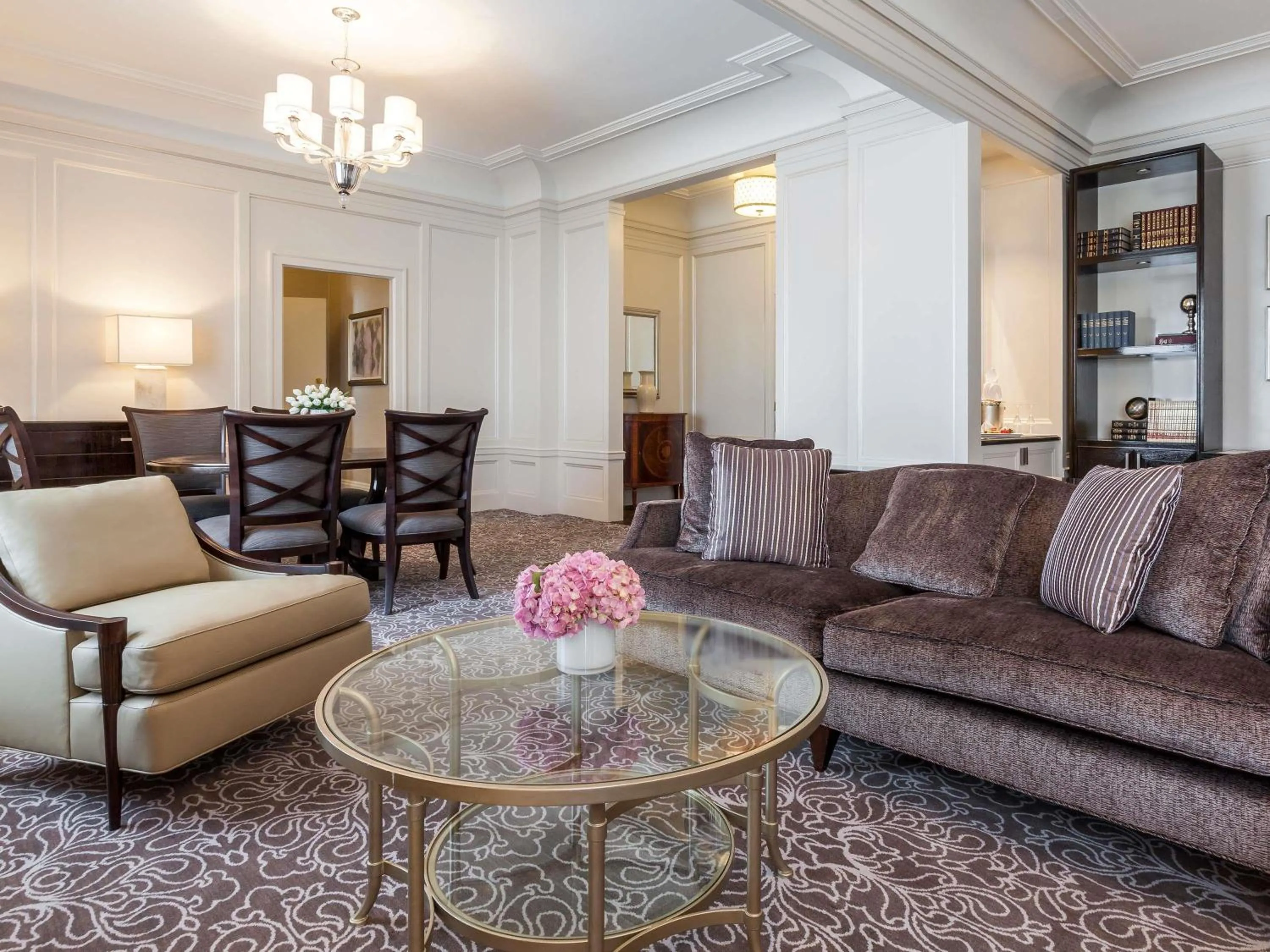 Bedroom in Fairmont San Francisco