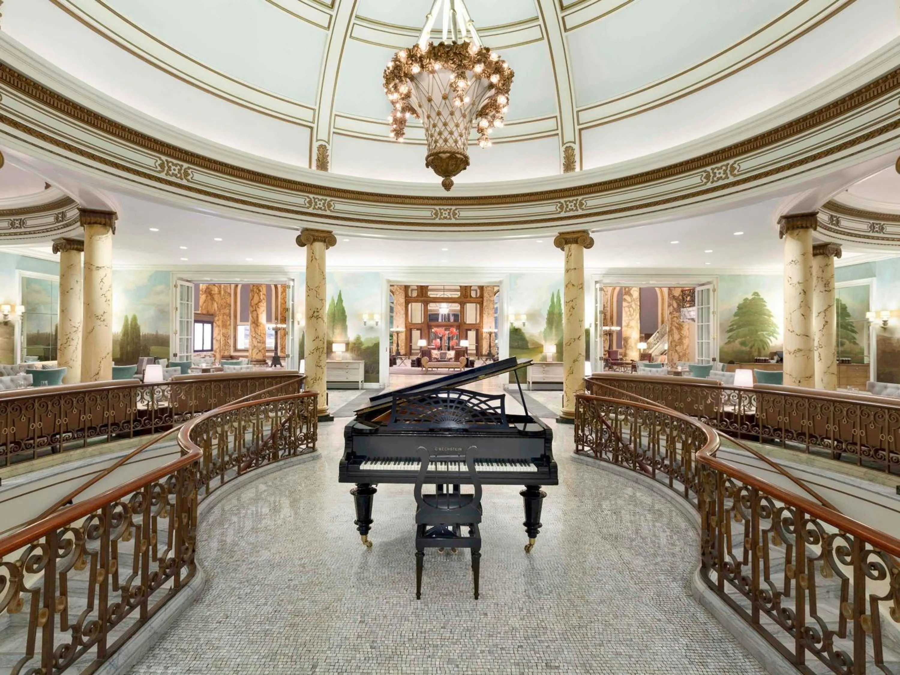 Restaurant/places to eat in Fairmont San Francisco