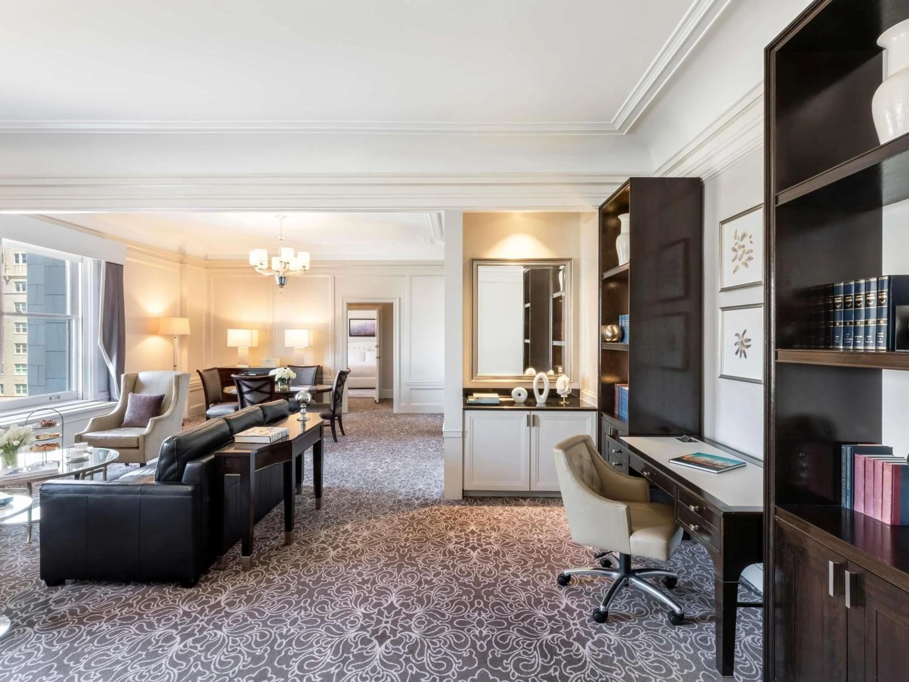 Bedroom in Fairmont San Francisco