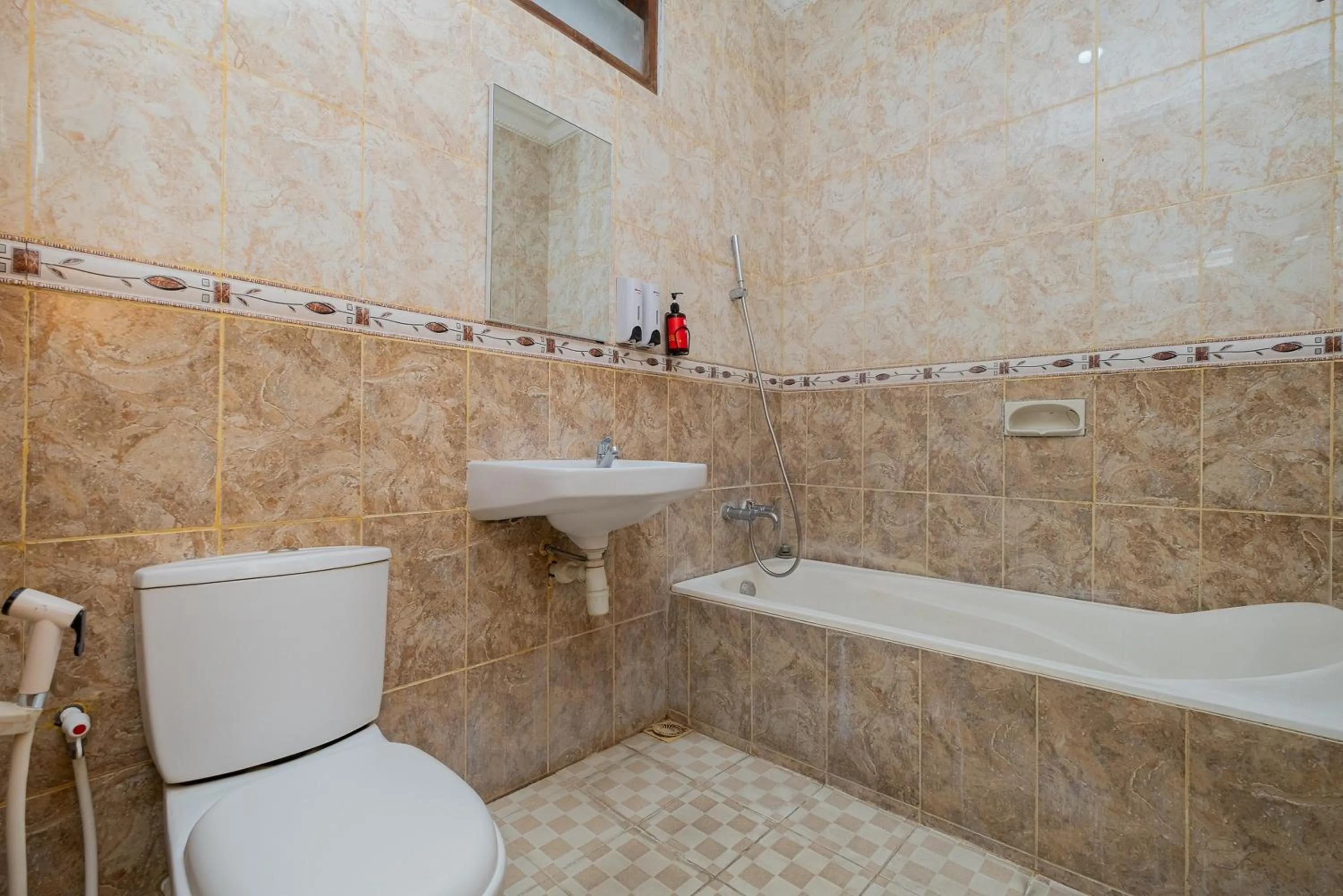 Bathroom in RedDoorz near Bojonegoro Train Station