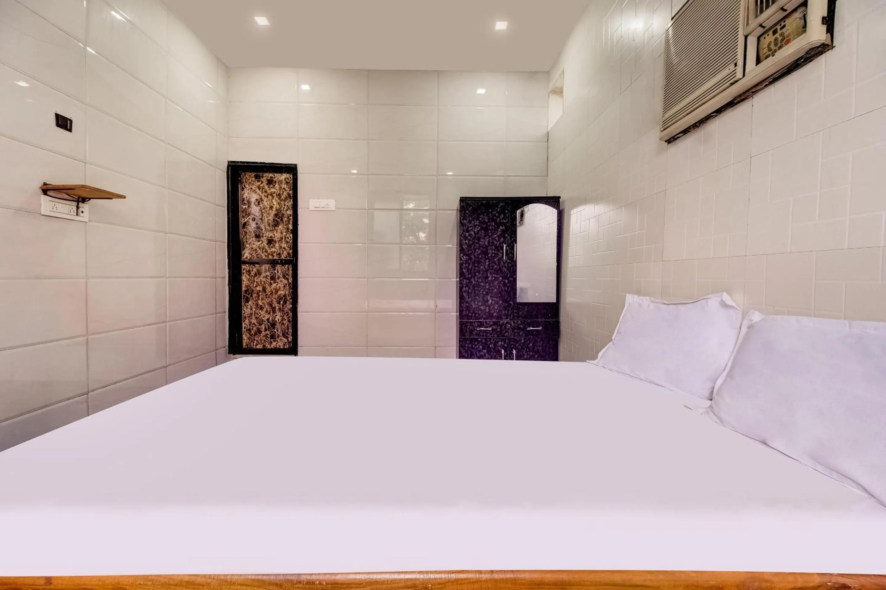 Bedroom in Hotel O Sargam Lodging And Boarding