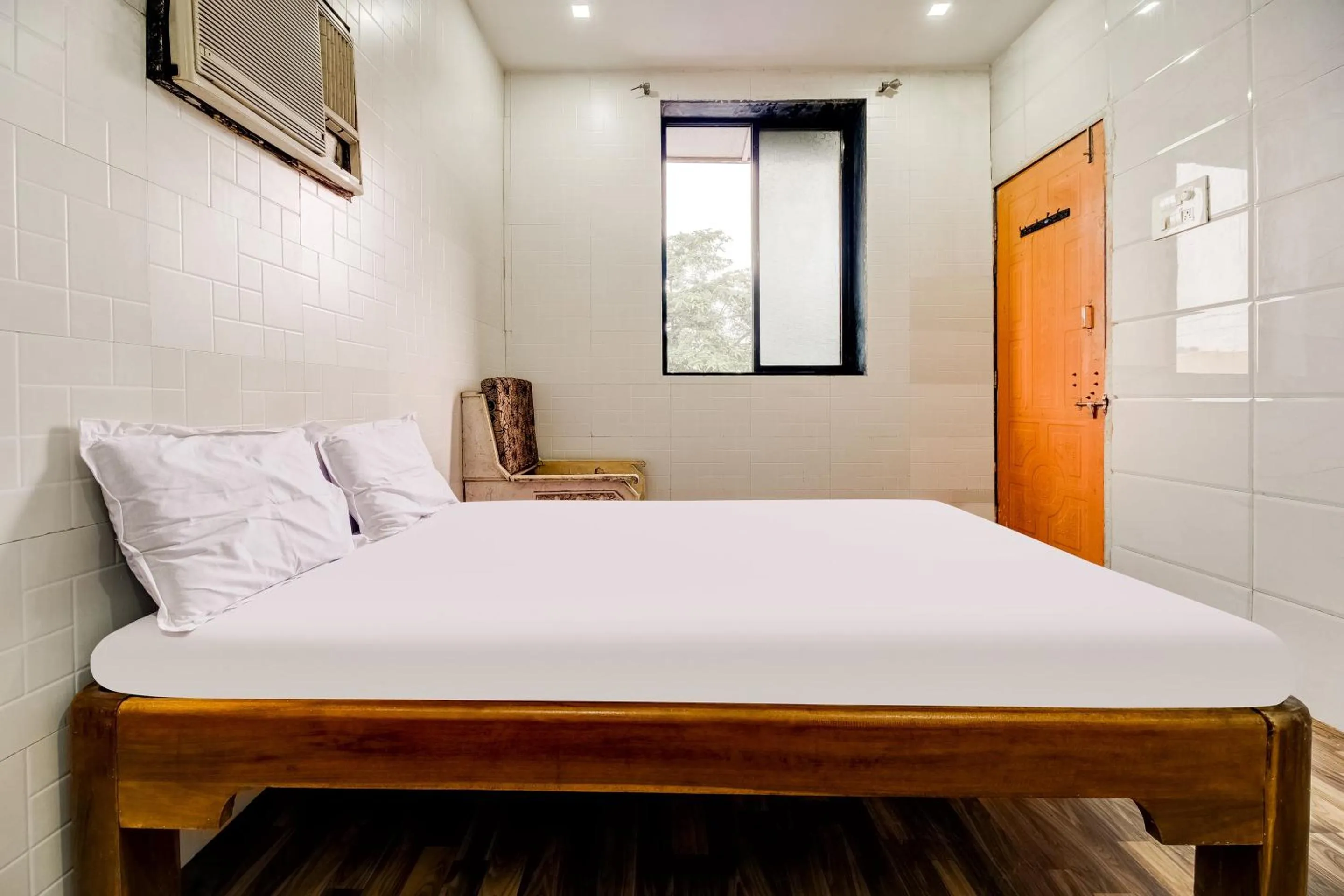 Bedroom in Hotel O Sargam Lodging And Boarding