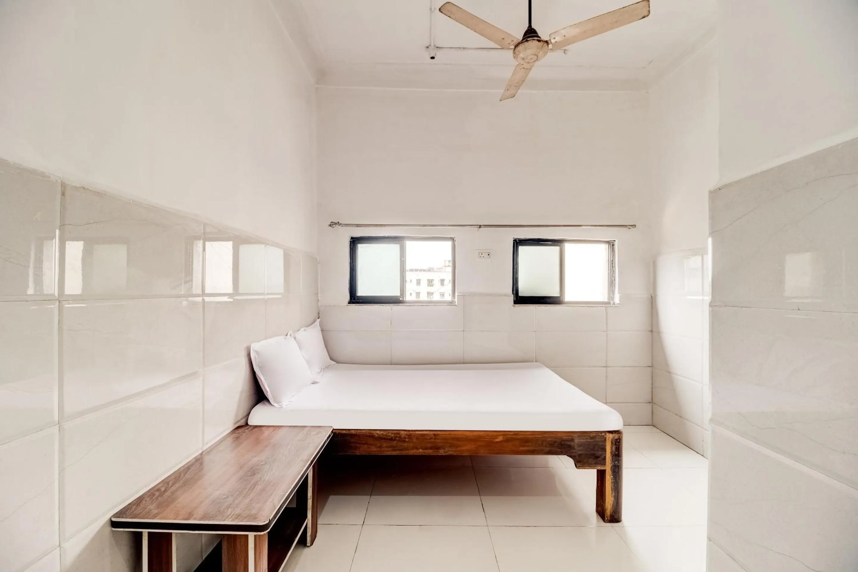 Facade/entrance in Hotel O Sargam Lodging And Boarding