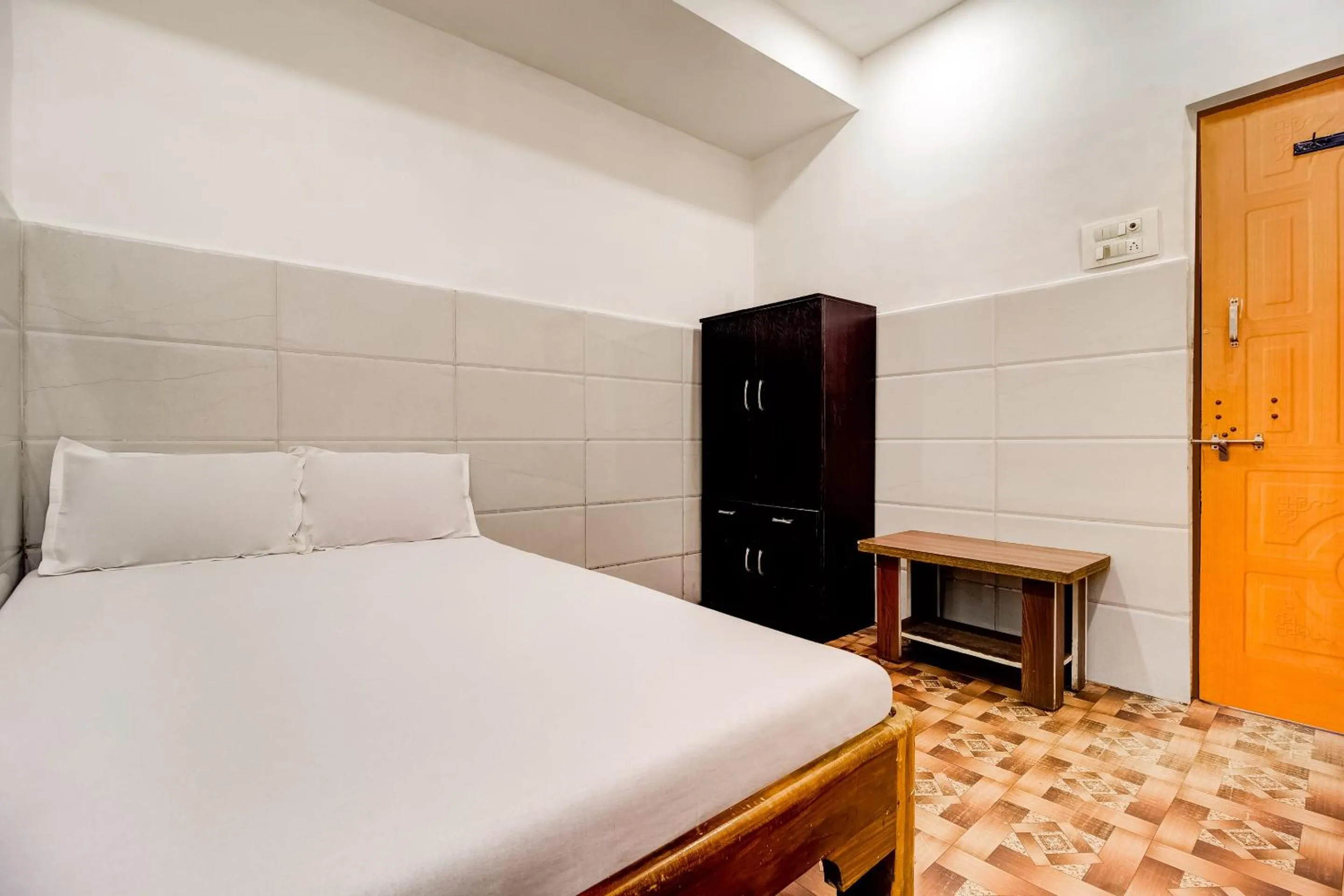 Bedroom in Hotel O Sargam Lodging And Boarding