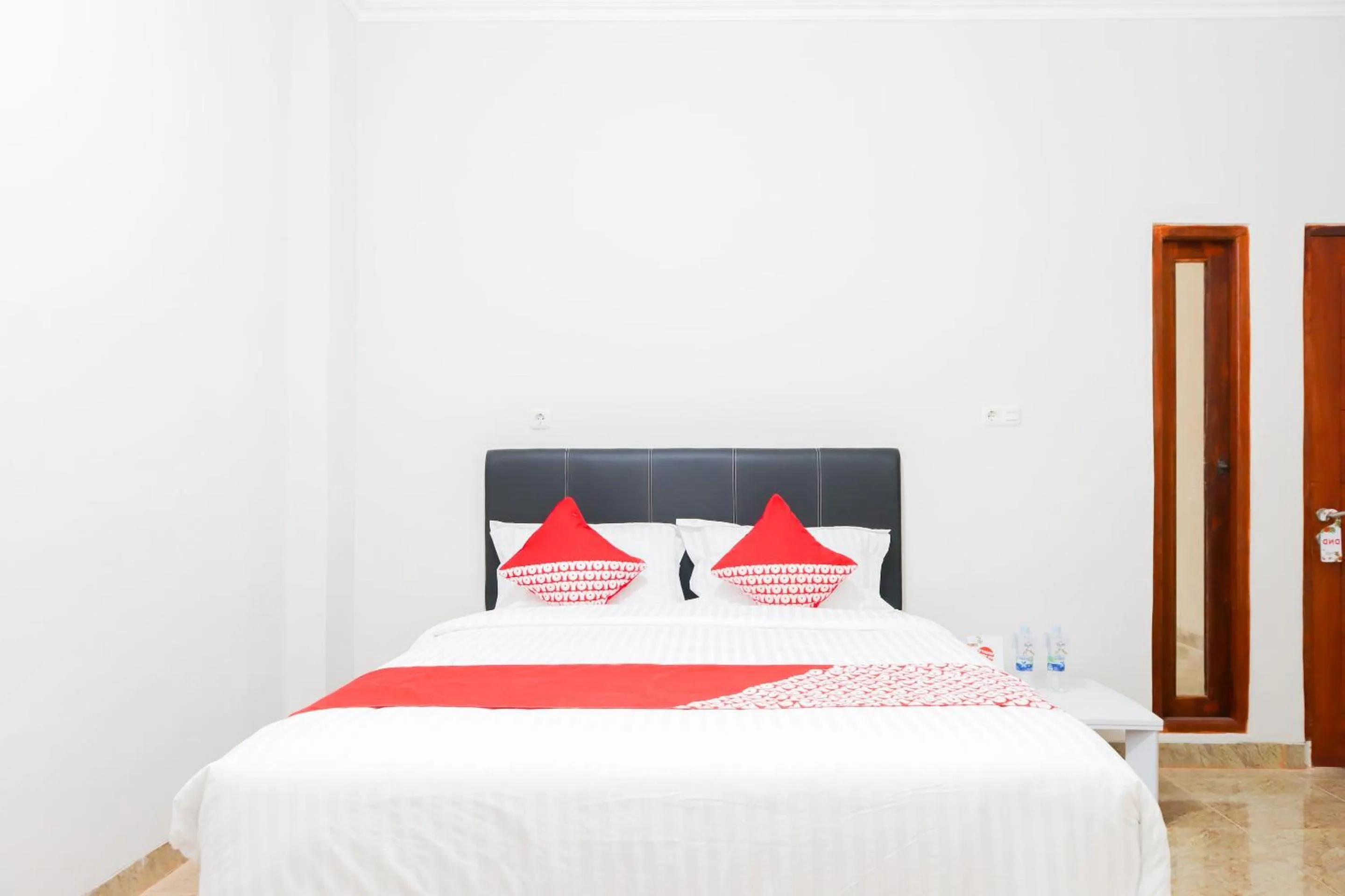 Bedroom, Bed in Hotel O Axl Residence