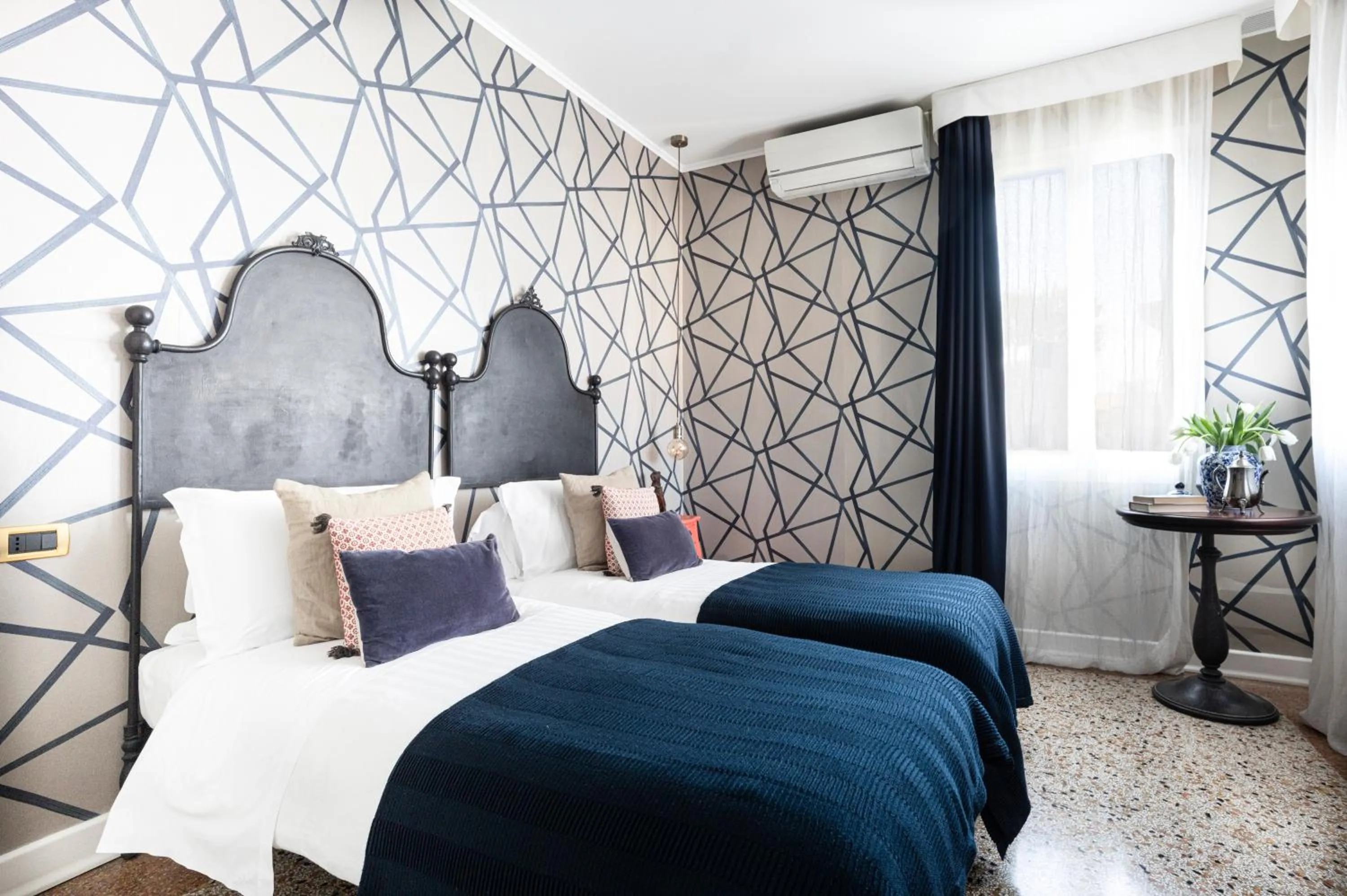 Bedroom, Bed in Colombo Bed & Breakfast Mestre