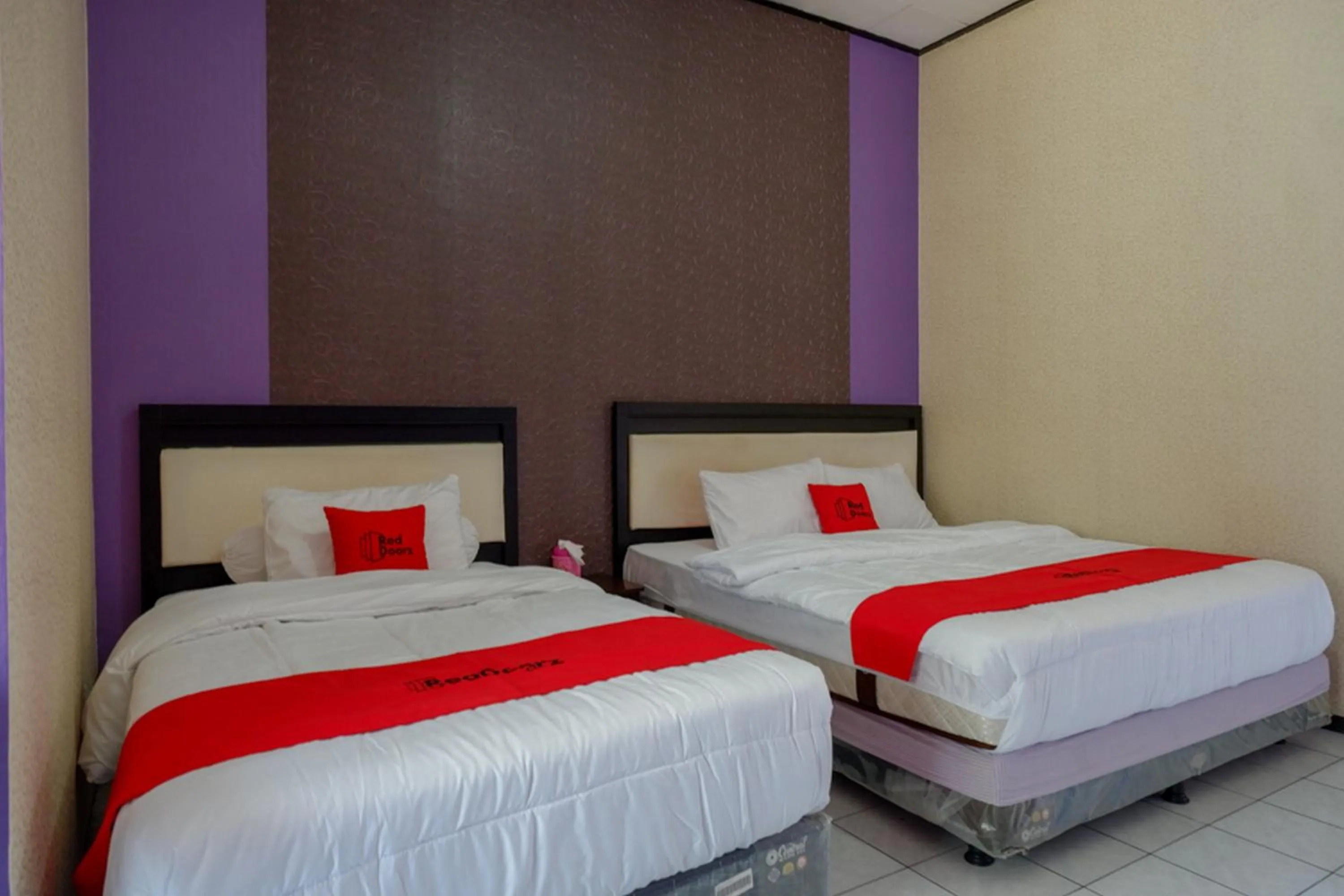 Bedroom, Bed in RedDoorz near Stasiun Kebumen