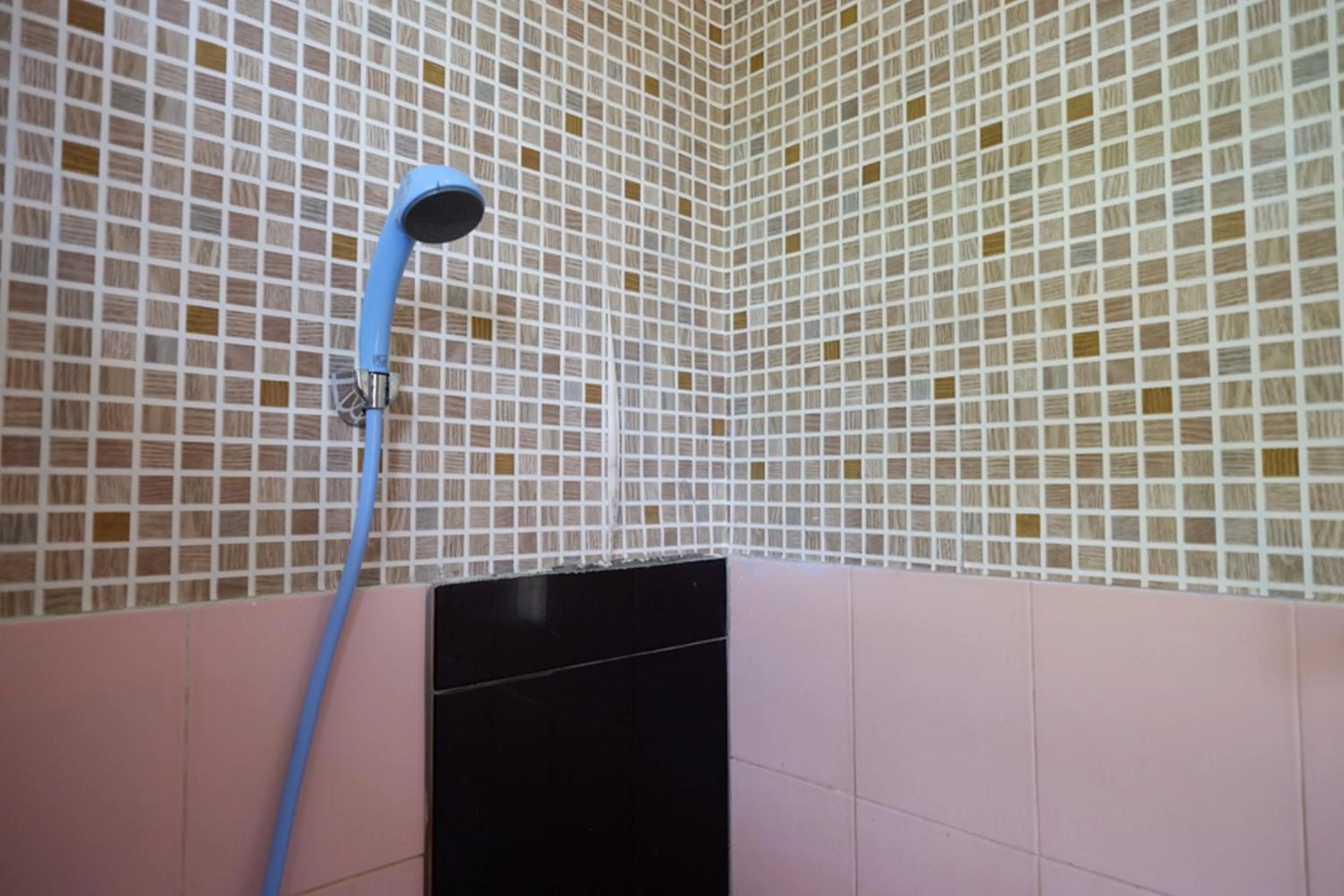 Bathroom in RedDoorz near Stasiun Kebumen