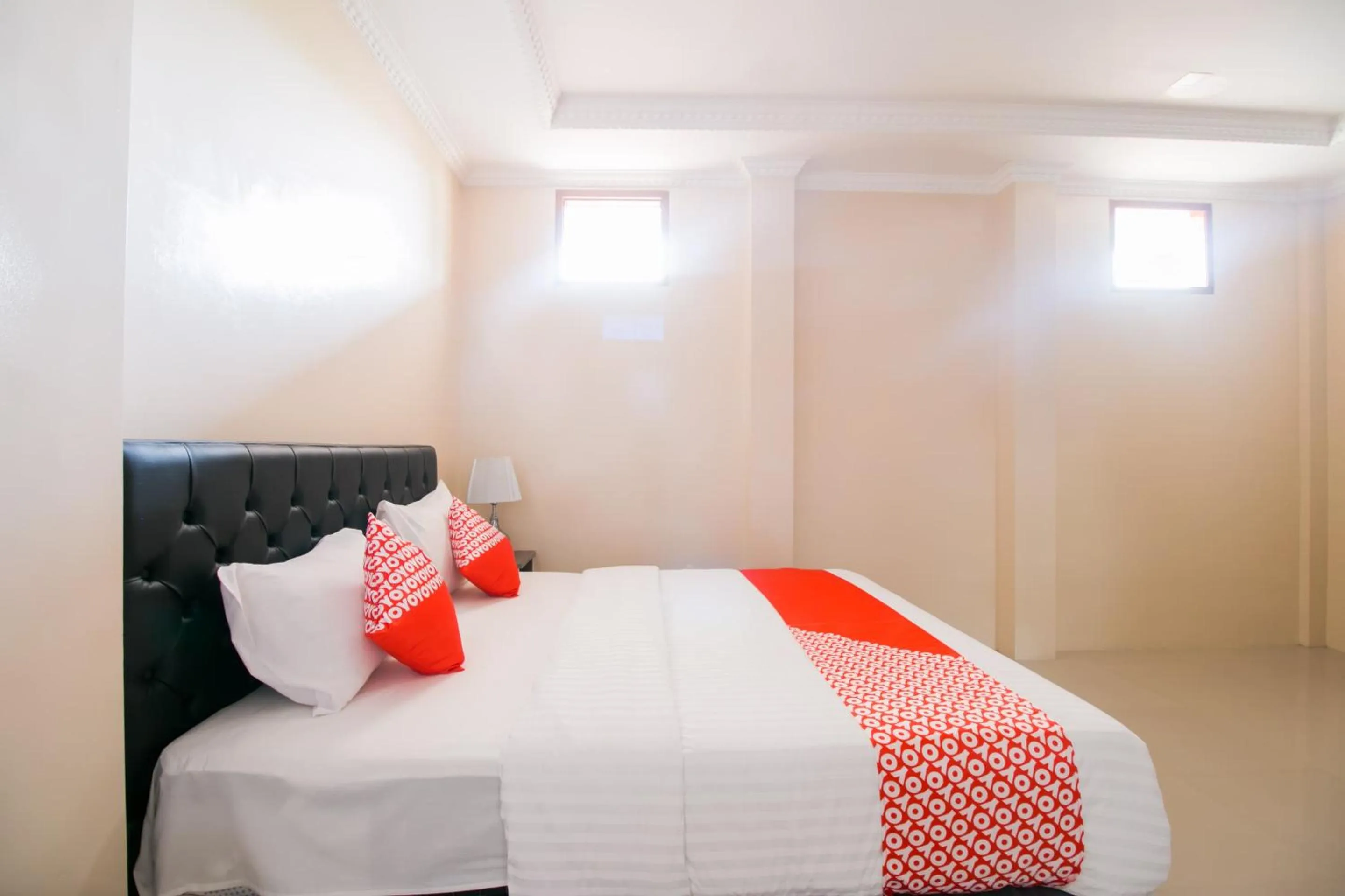 Bedroom, Bed in Hotel O Edotel Smkn 1 Pacet Syariah