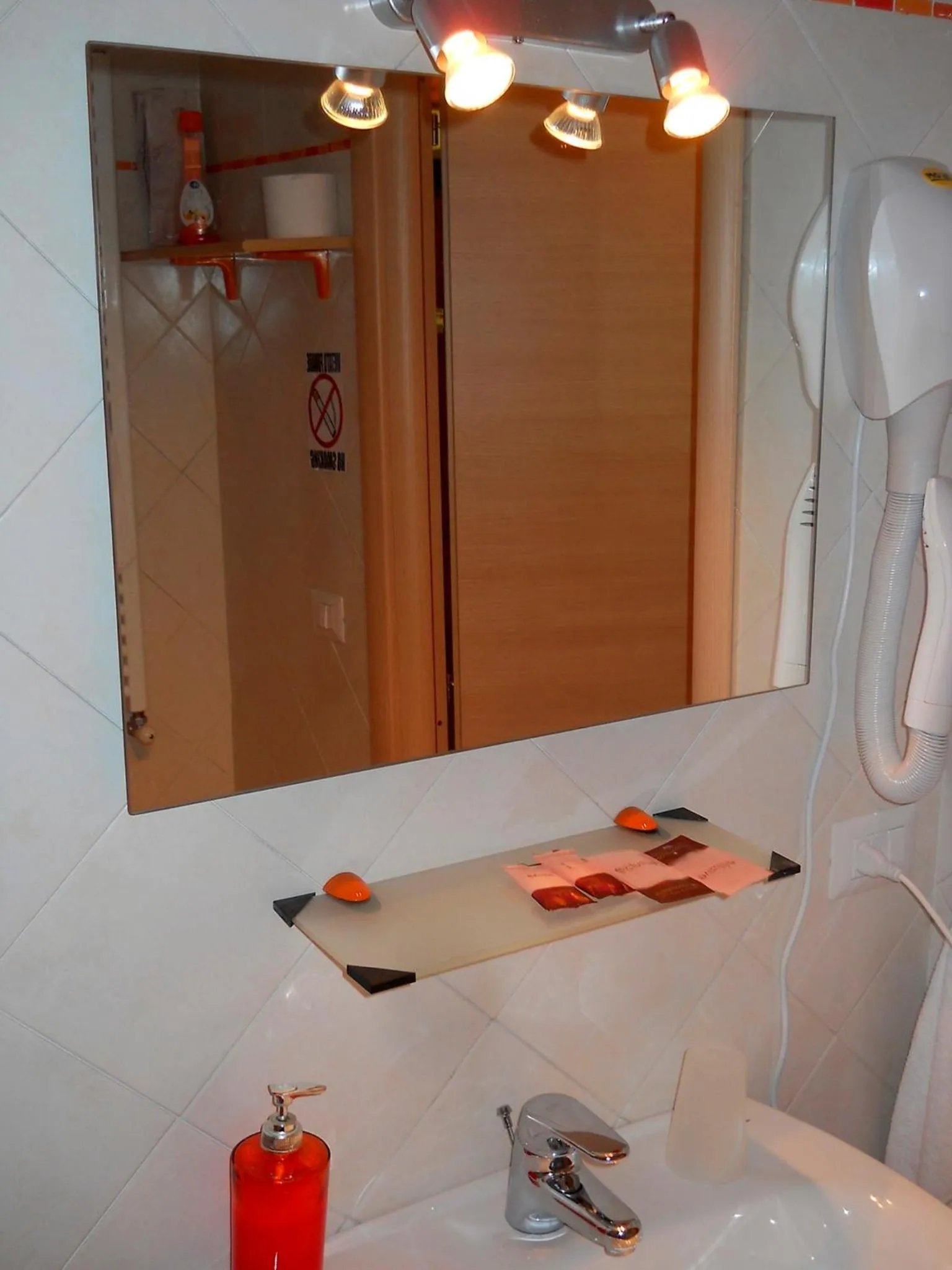 Bathroom in Aracoeli