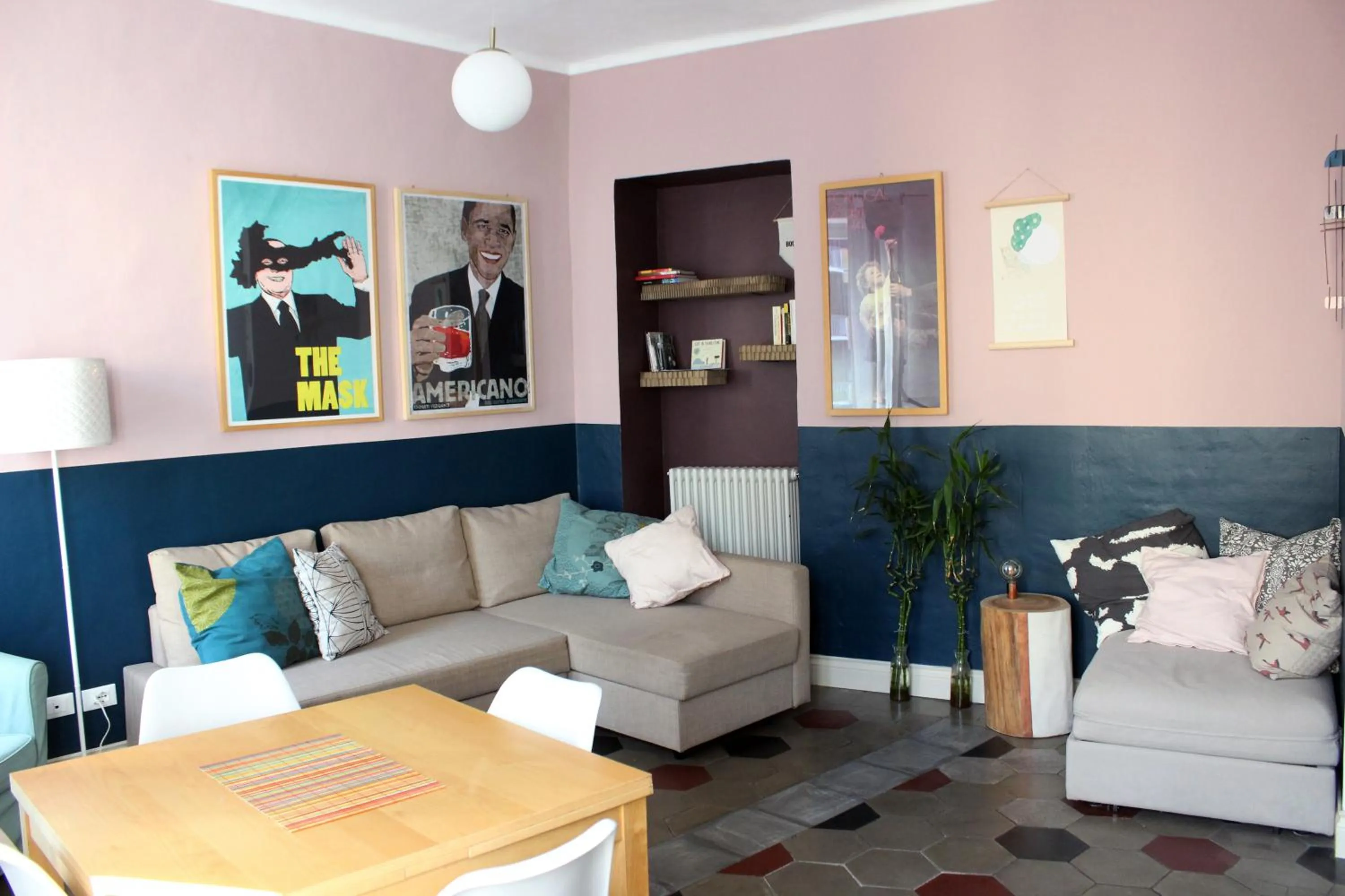 Living room in Bamboo Eco Hostel