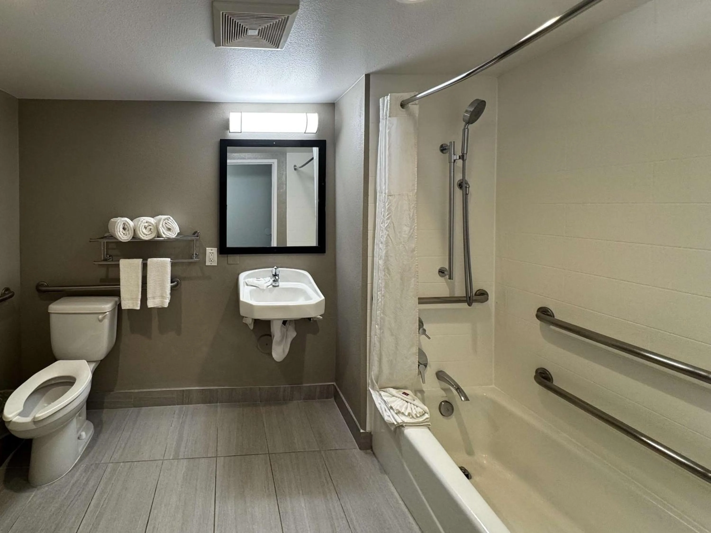 Bedroom in Motel 6-Carson, CA