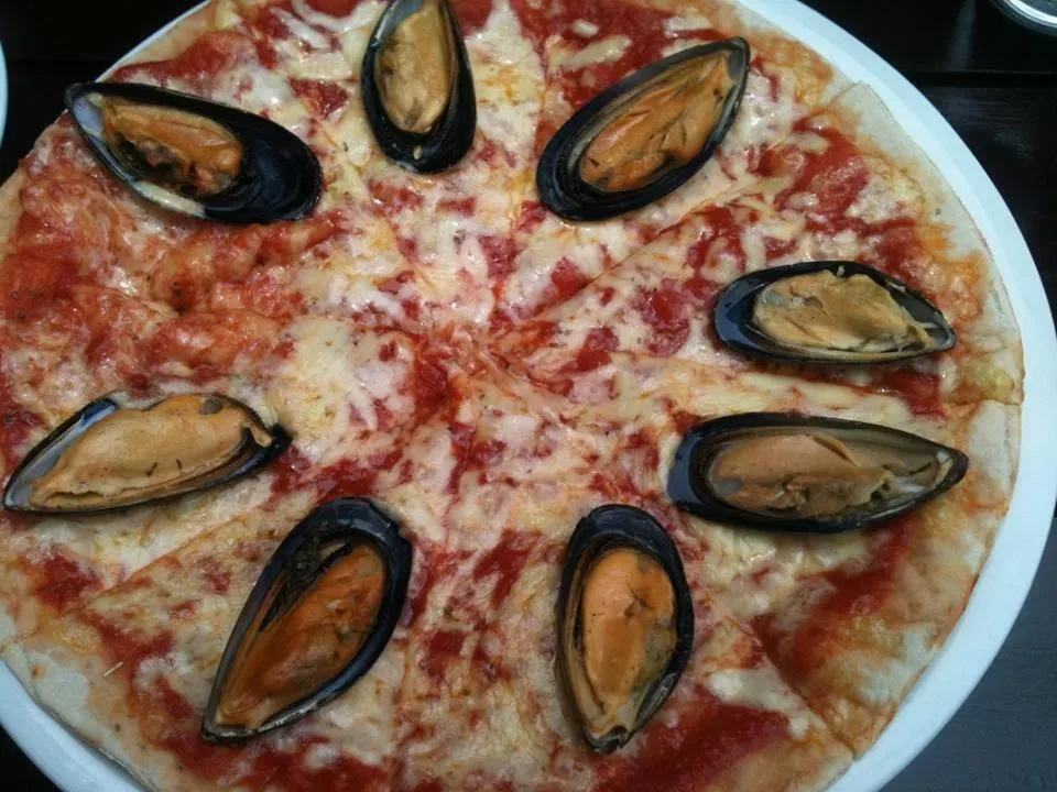 Food and drinks in Alfonso Hotel