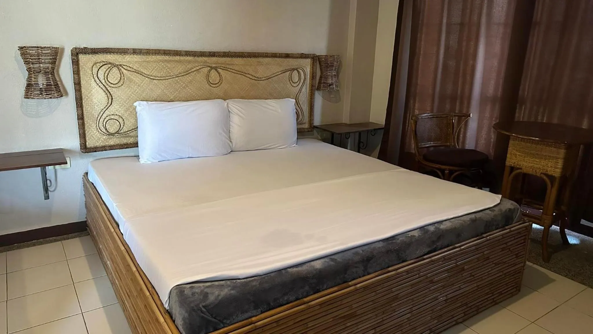 Bed in Alfonso Hotel