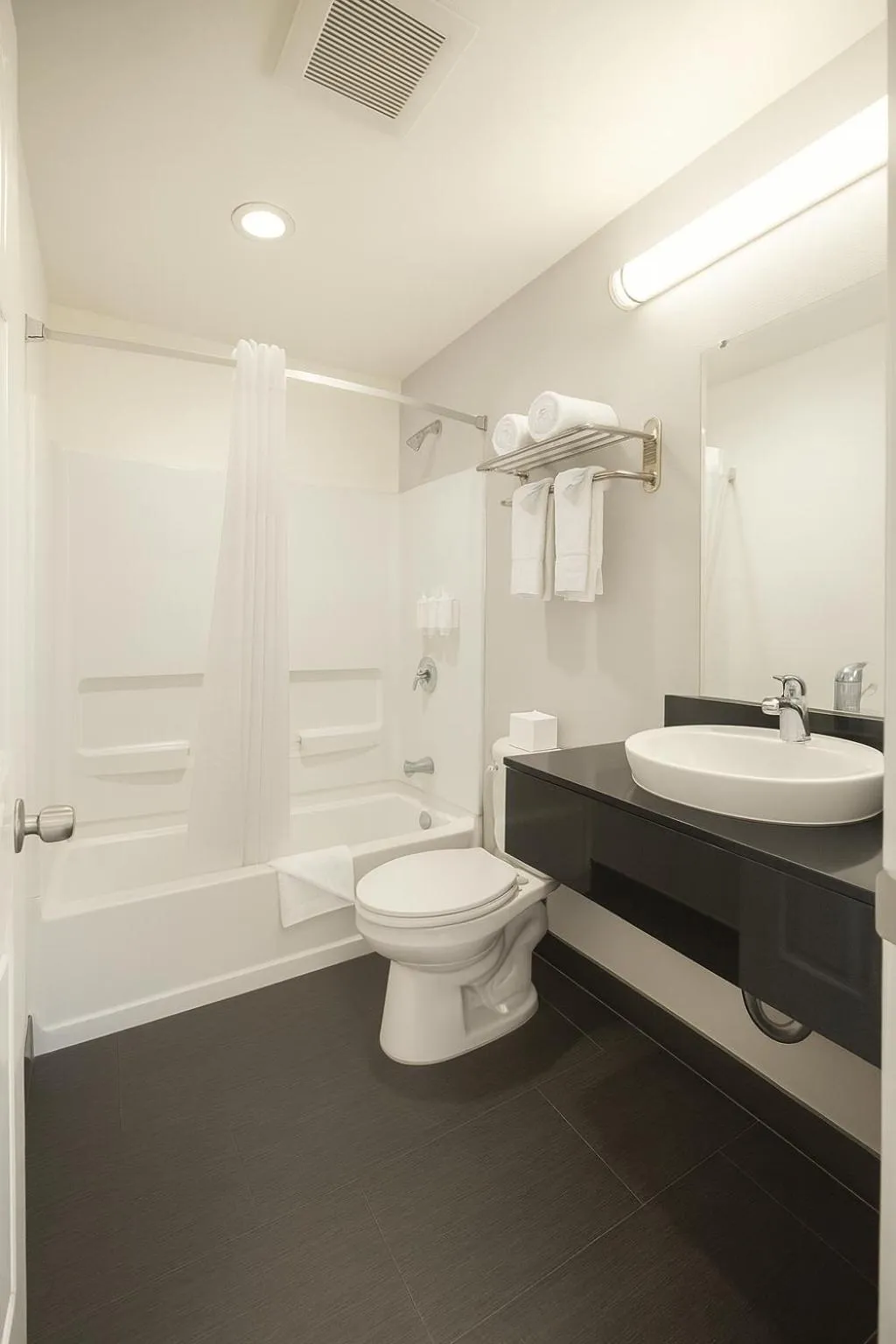 Bathroom in Travelodge by Wyndham LAX