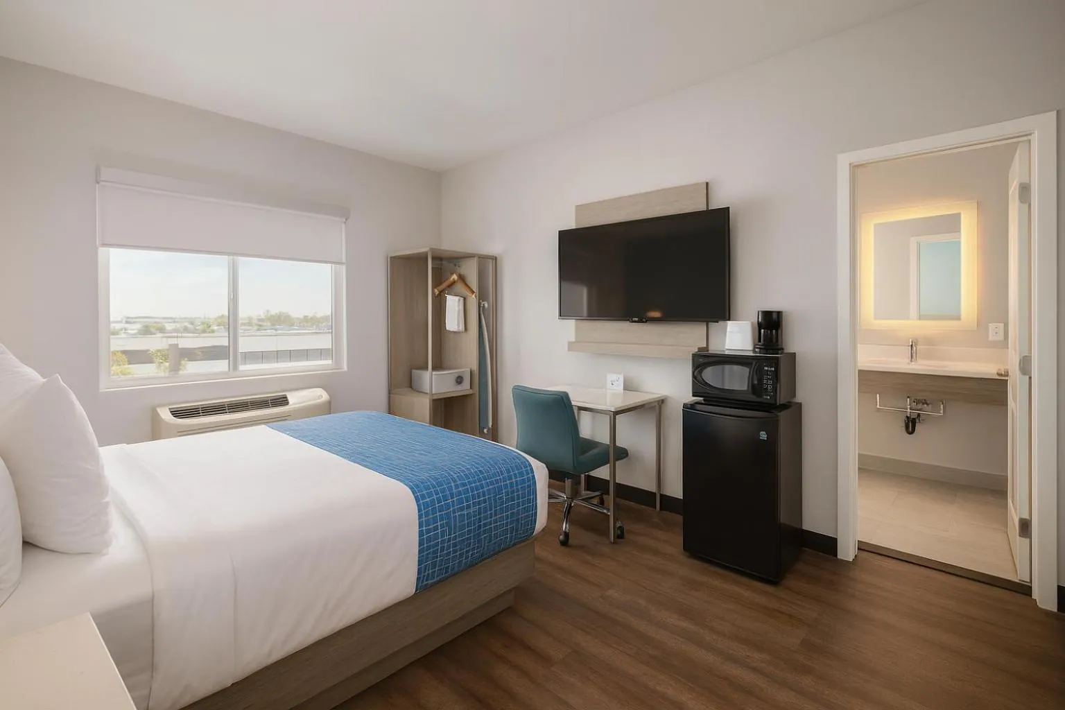 Bed in Travelodge by Wyndham LAX