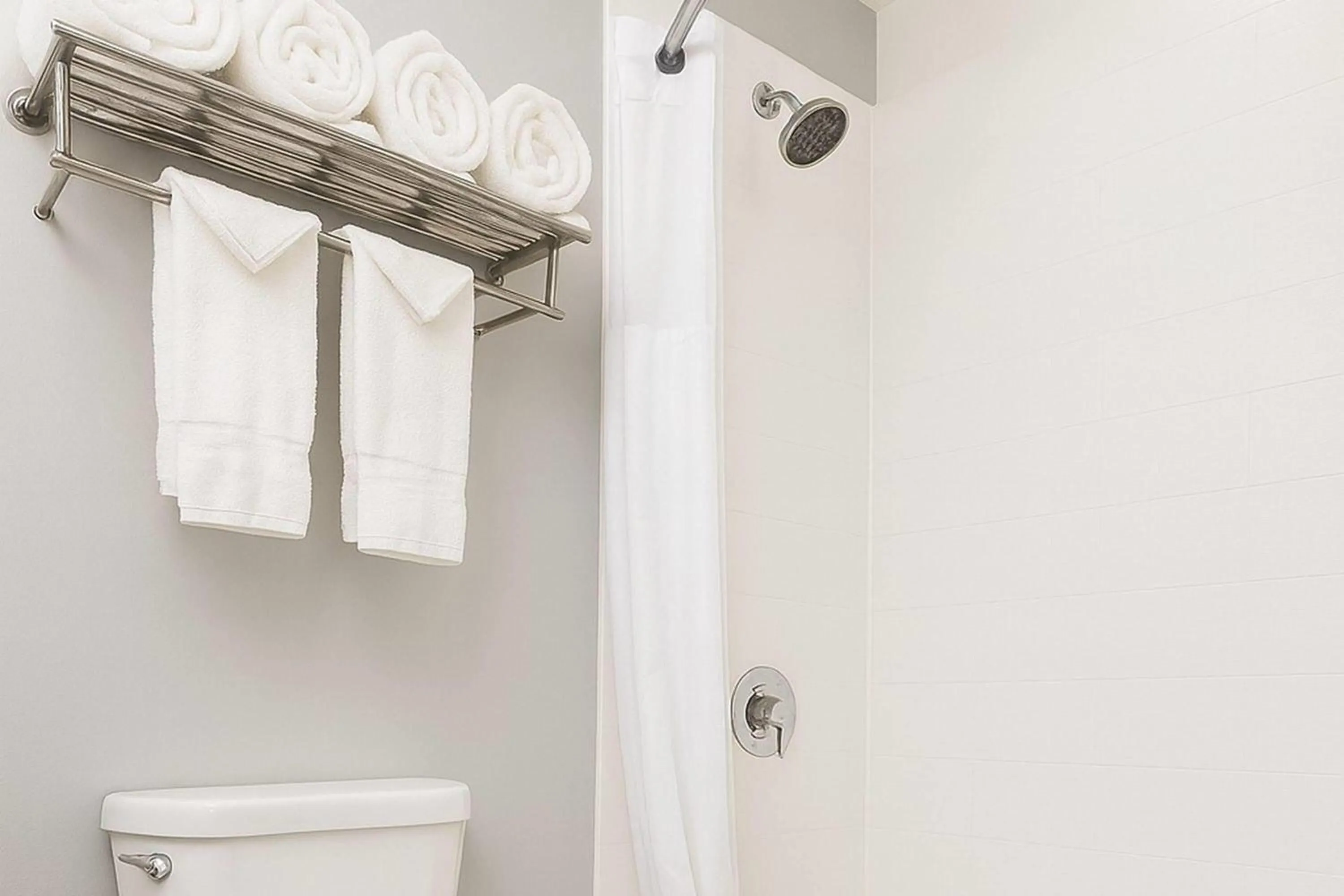 Bathroom in Travelodge by Wyndham LAX