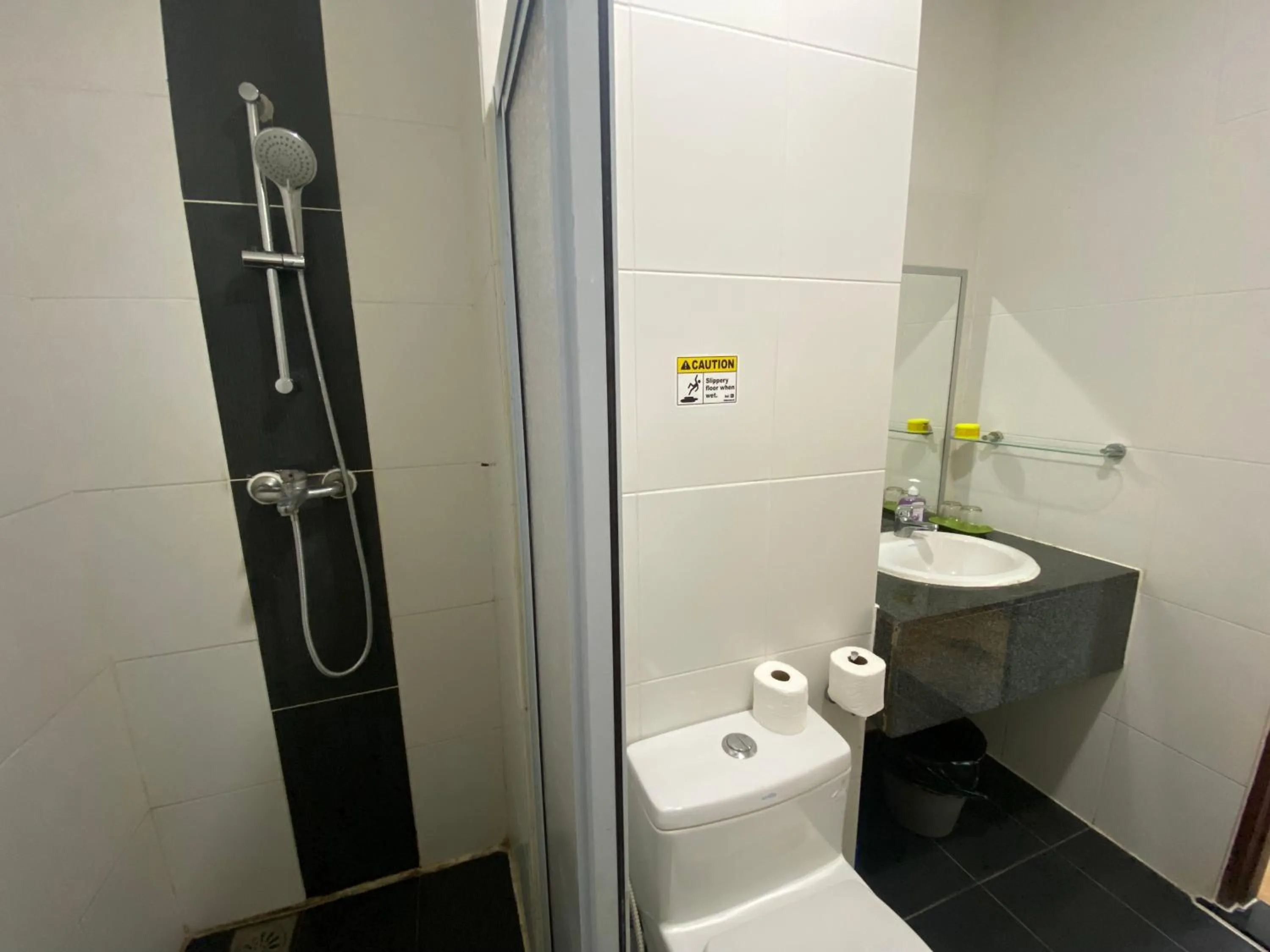 Imperial Suites at Boulevard Mall