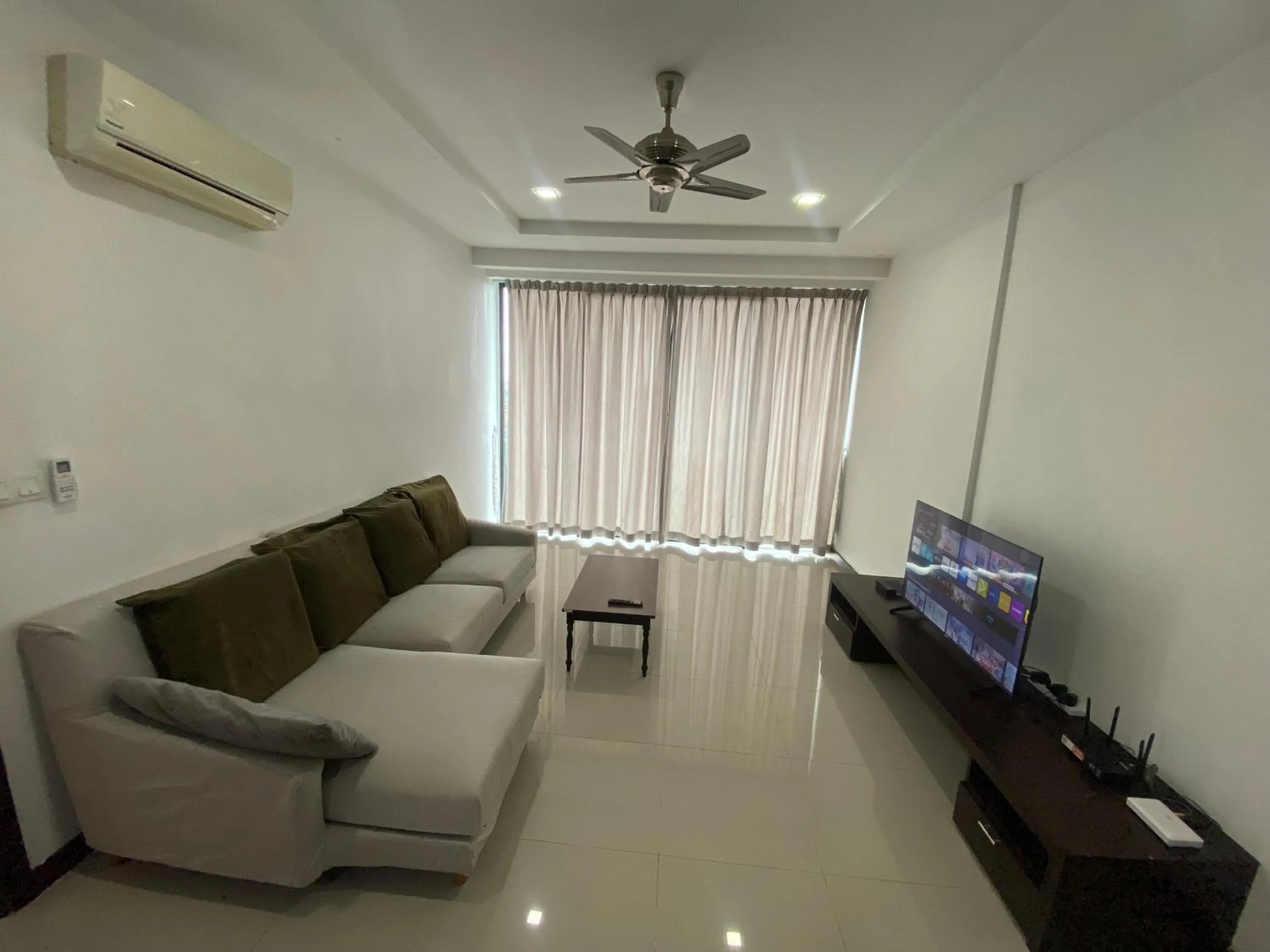 Imperial Suites at Boulevard Mall