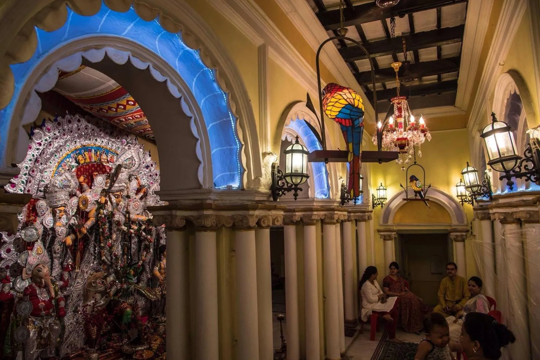 COSSIMBAZAR PALACE OF THE ROYS ( RAJBARI)