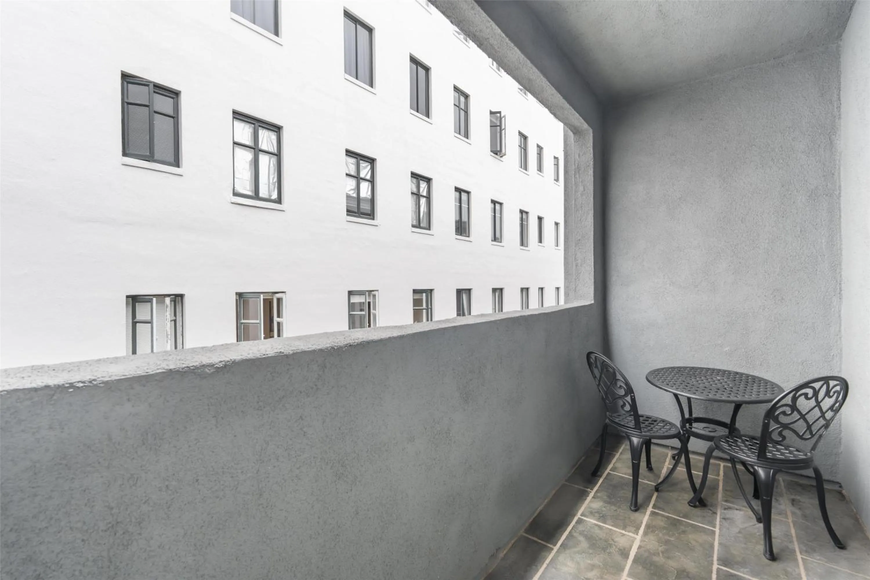 Bedroom in Best Western Plus Hotel at the Convention Center