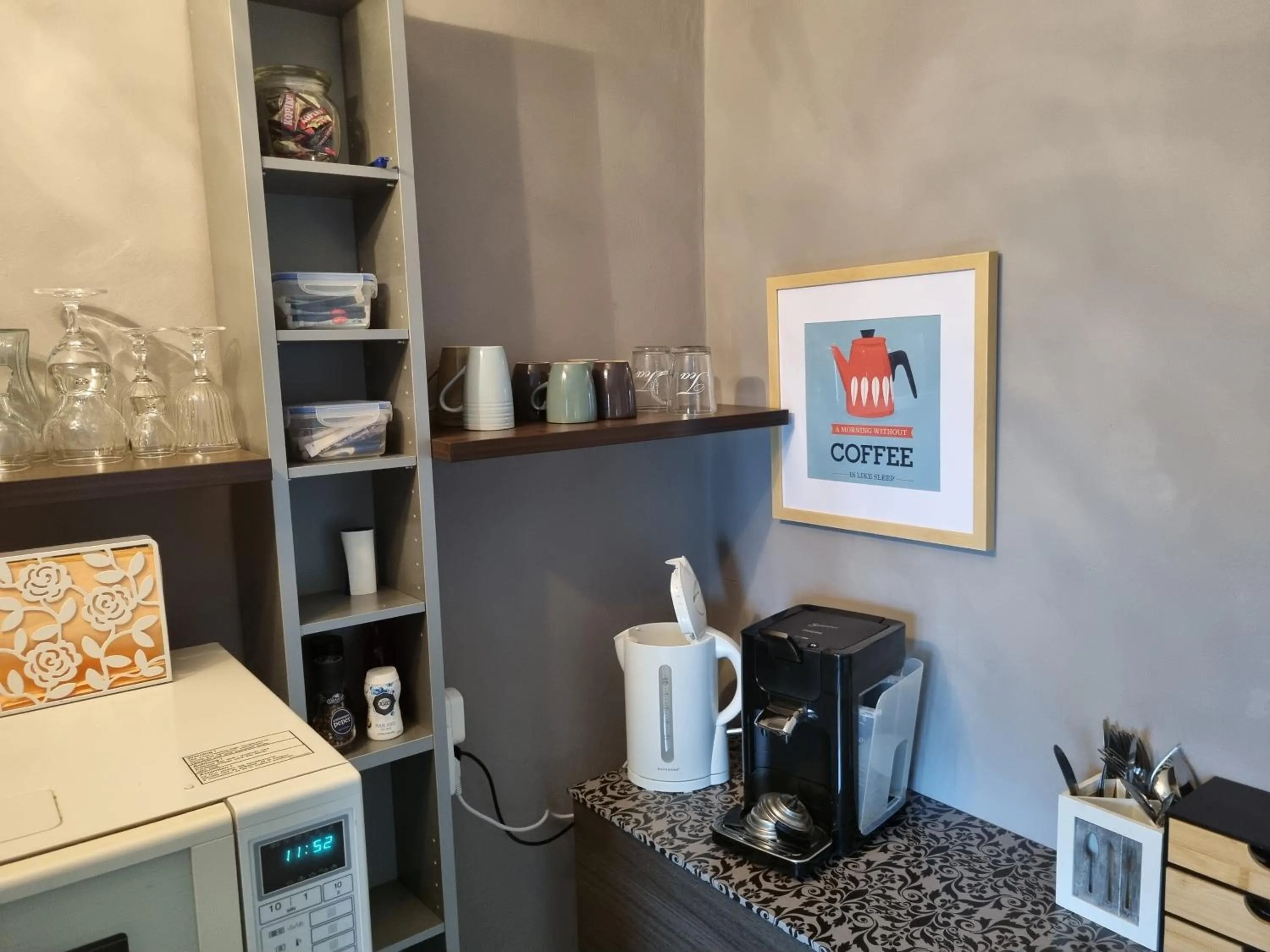 Coffee/tea facilities in B&B MaasLandje