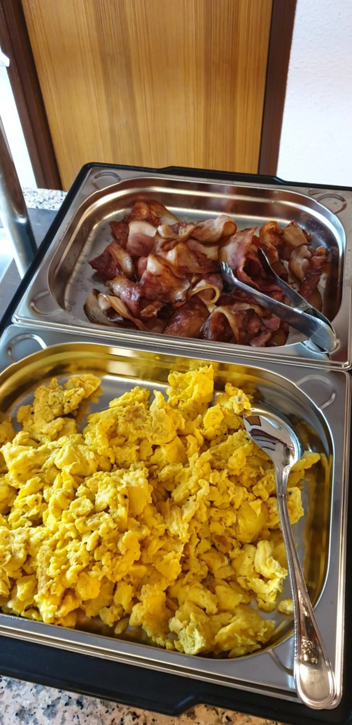 Continental breakfast in Soller Garden