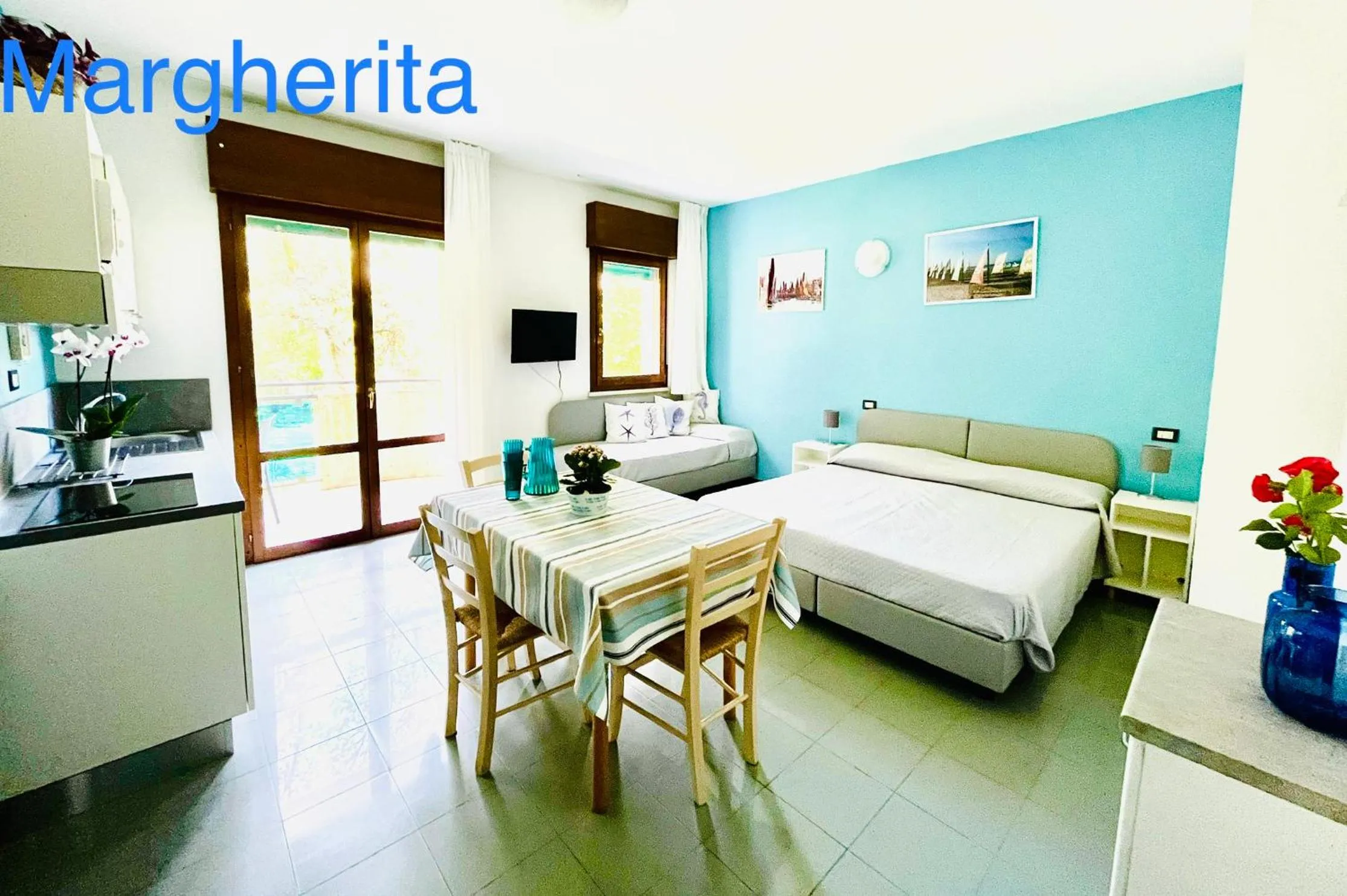 Bed in Residence Aries