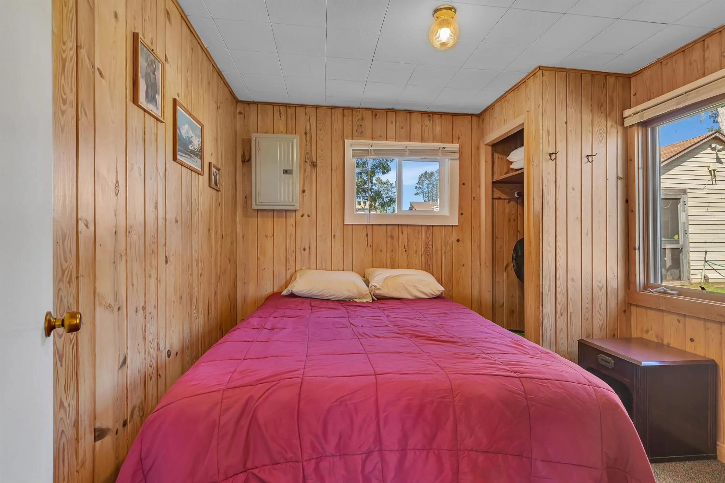 Bedroom, Bed in Blue Moon Resort & Motel