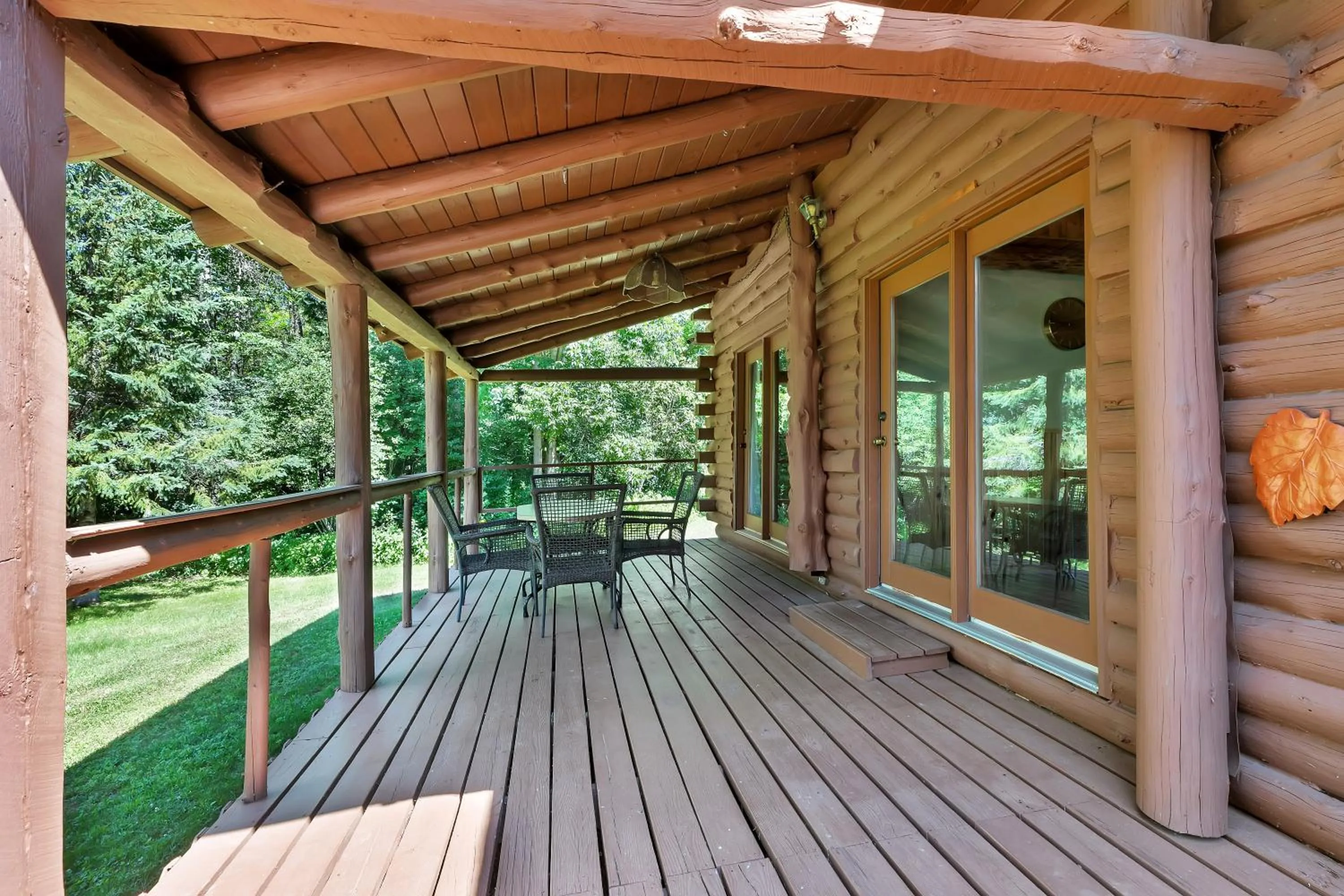 Patio in Blue Moon Resort & Motel