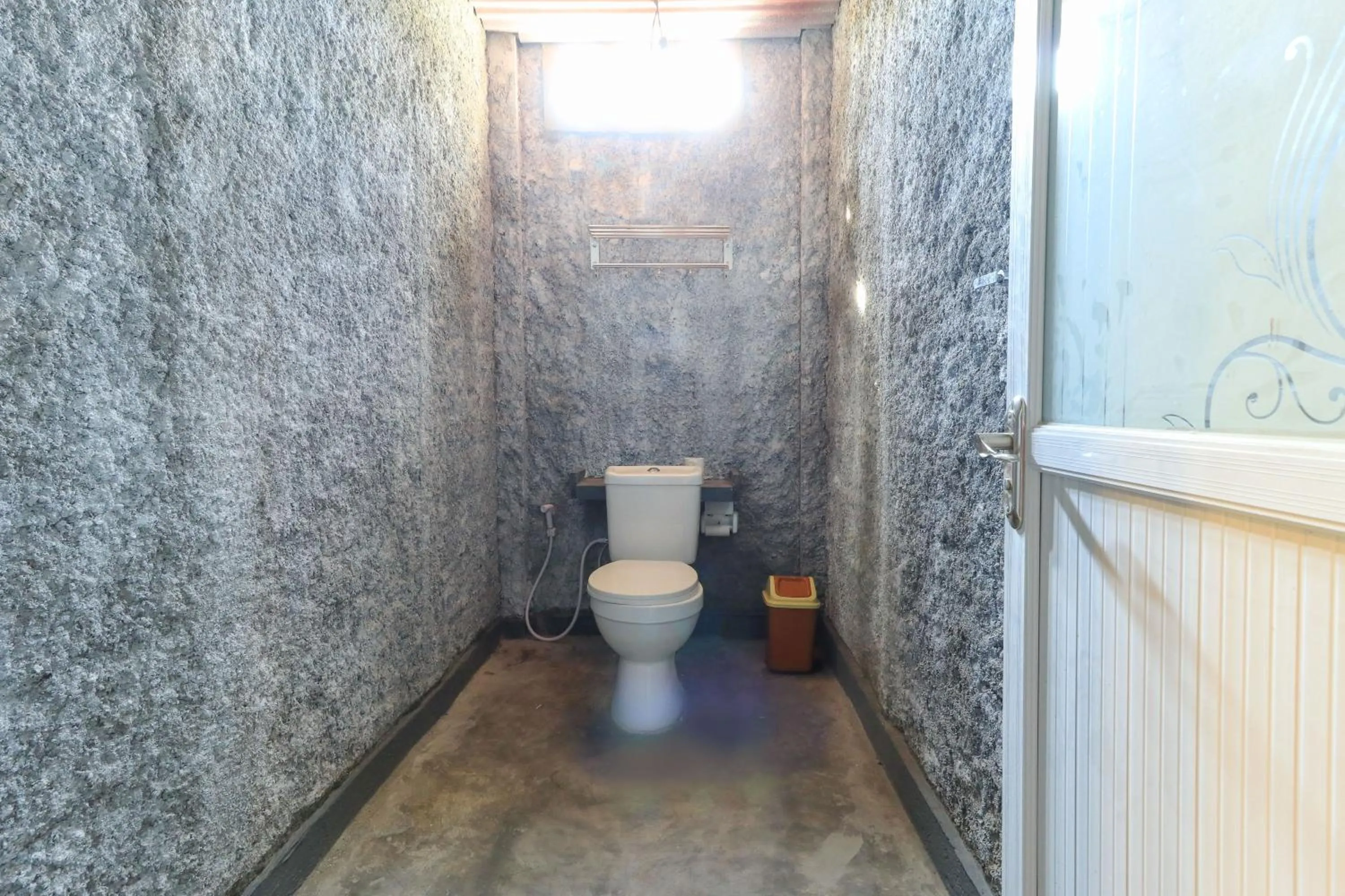 Toilet in Hostel Bukit Sangcure