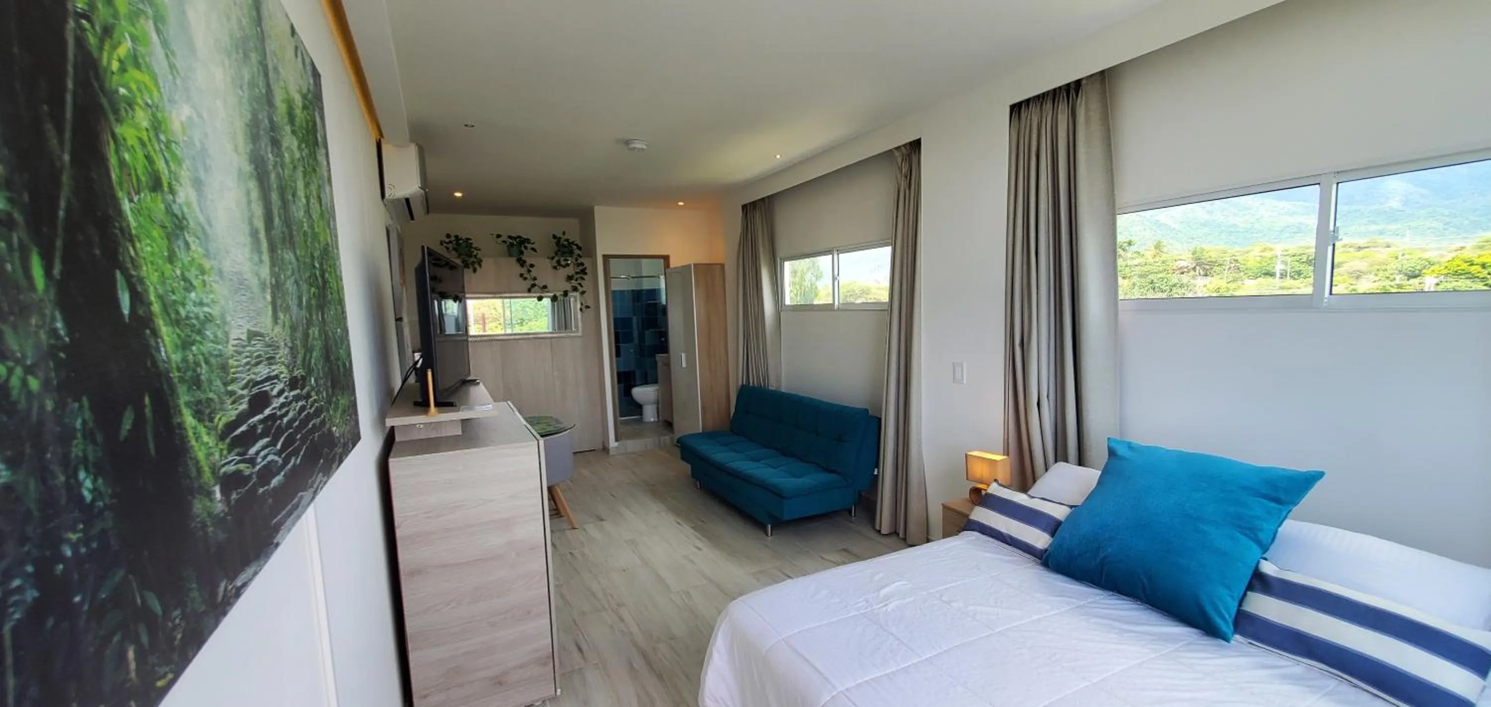 Photo of the whole room, Bed in Ritacuba House Boutique