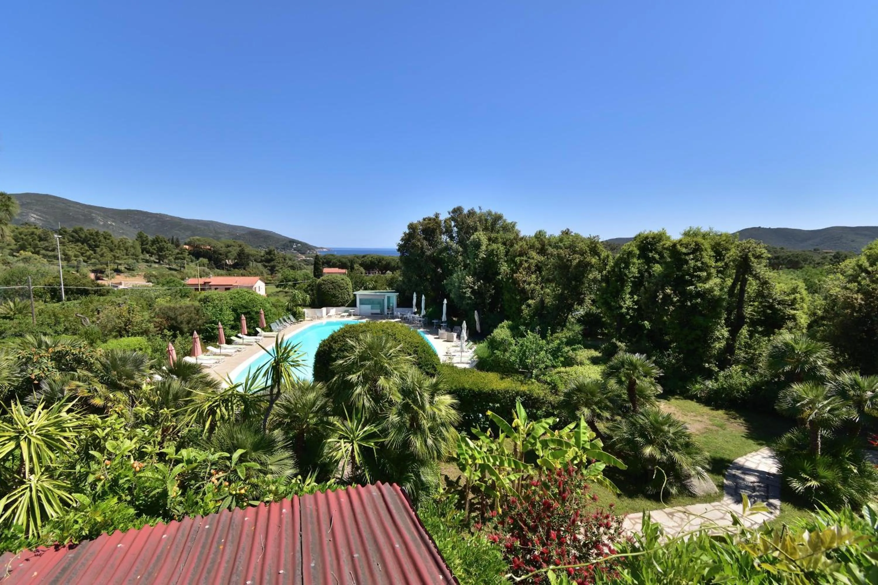 Day in Eden Park Hotel