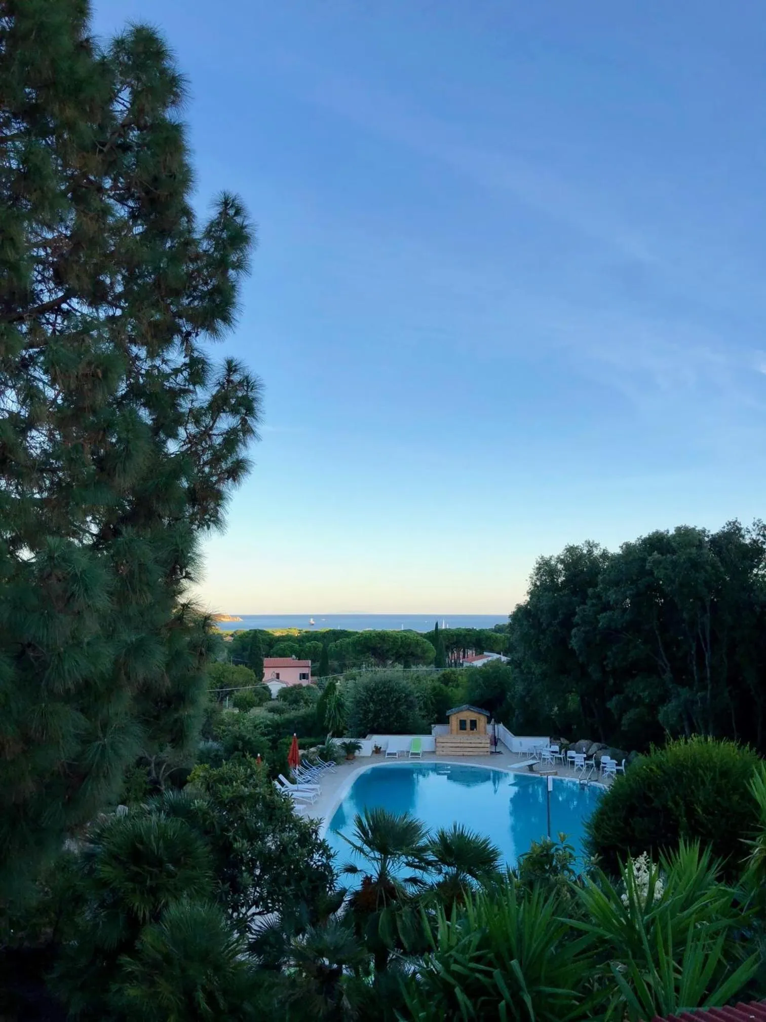 Spring in Eden Park Hotel