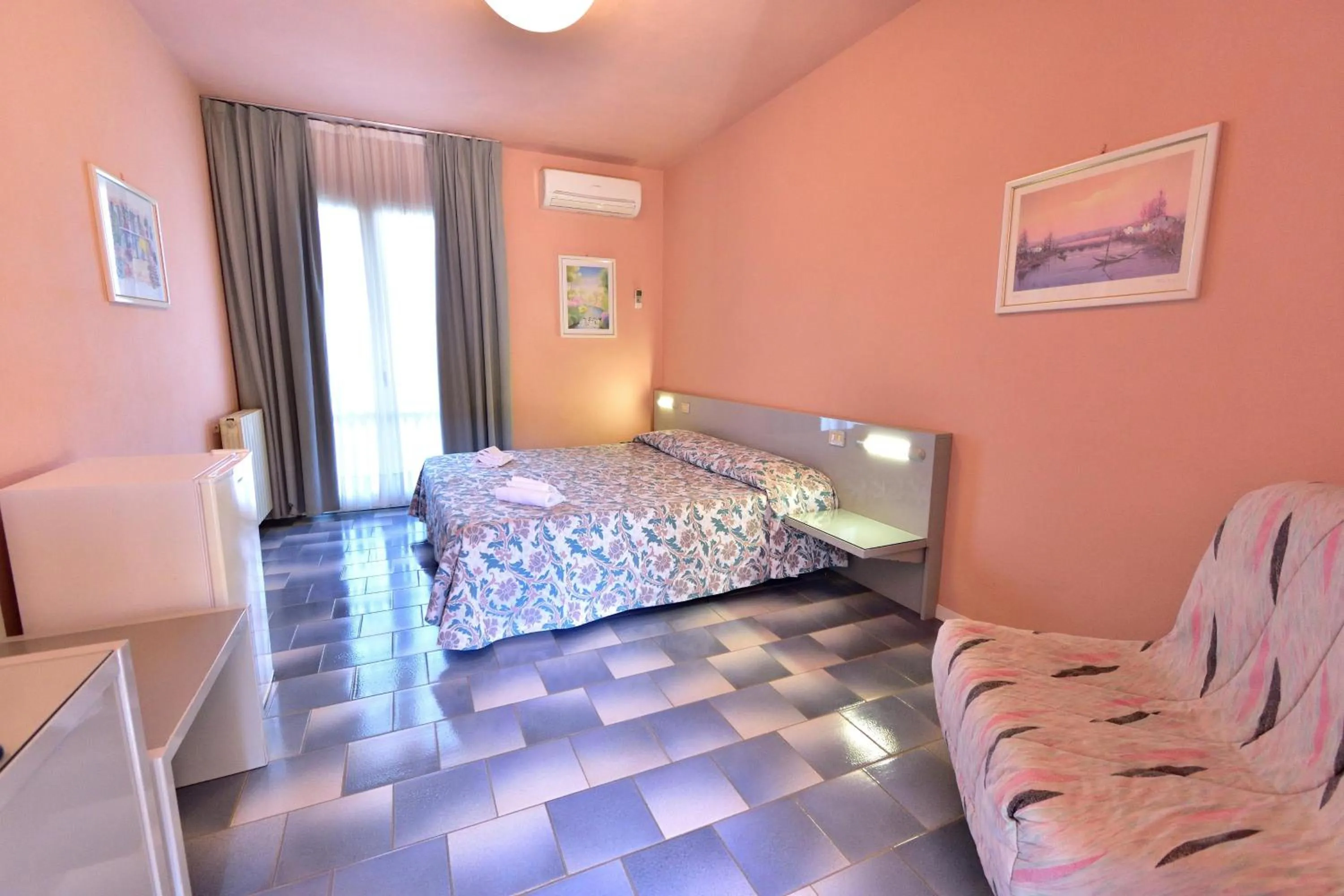 Bed in Eden Park Hotel