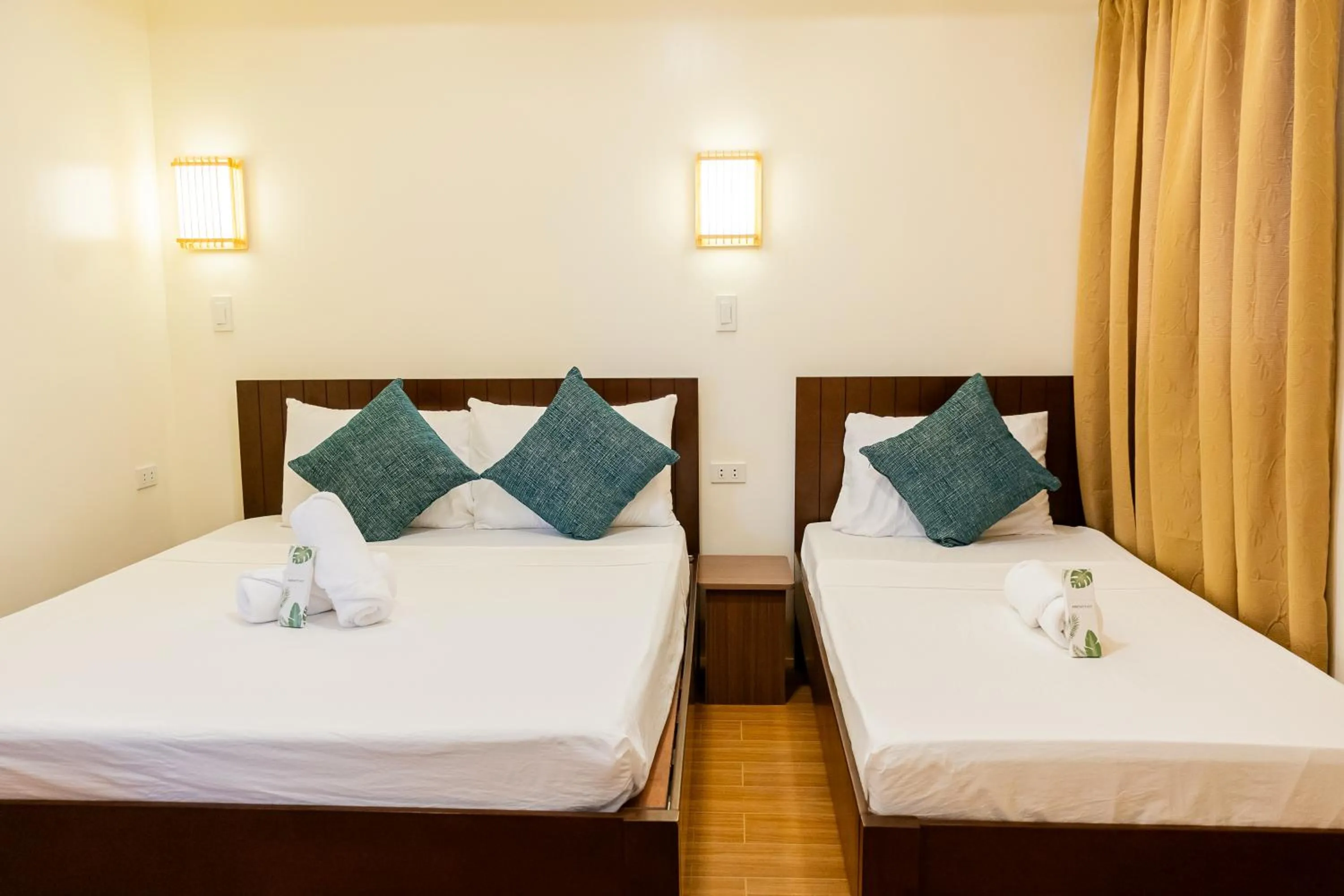 Bed in Anahaw Seaside Inn