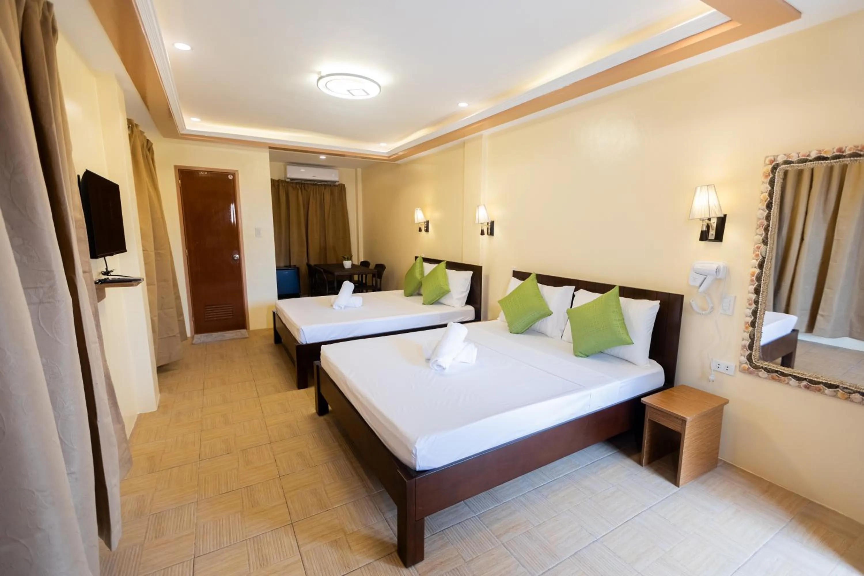 Bed in Anahaw Seaside Inn