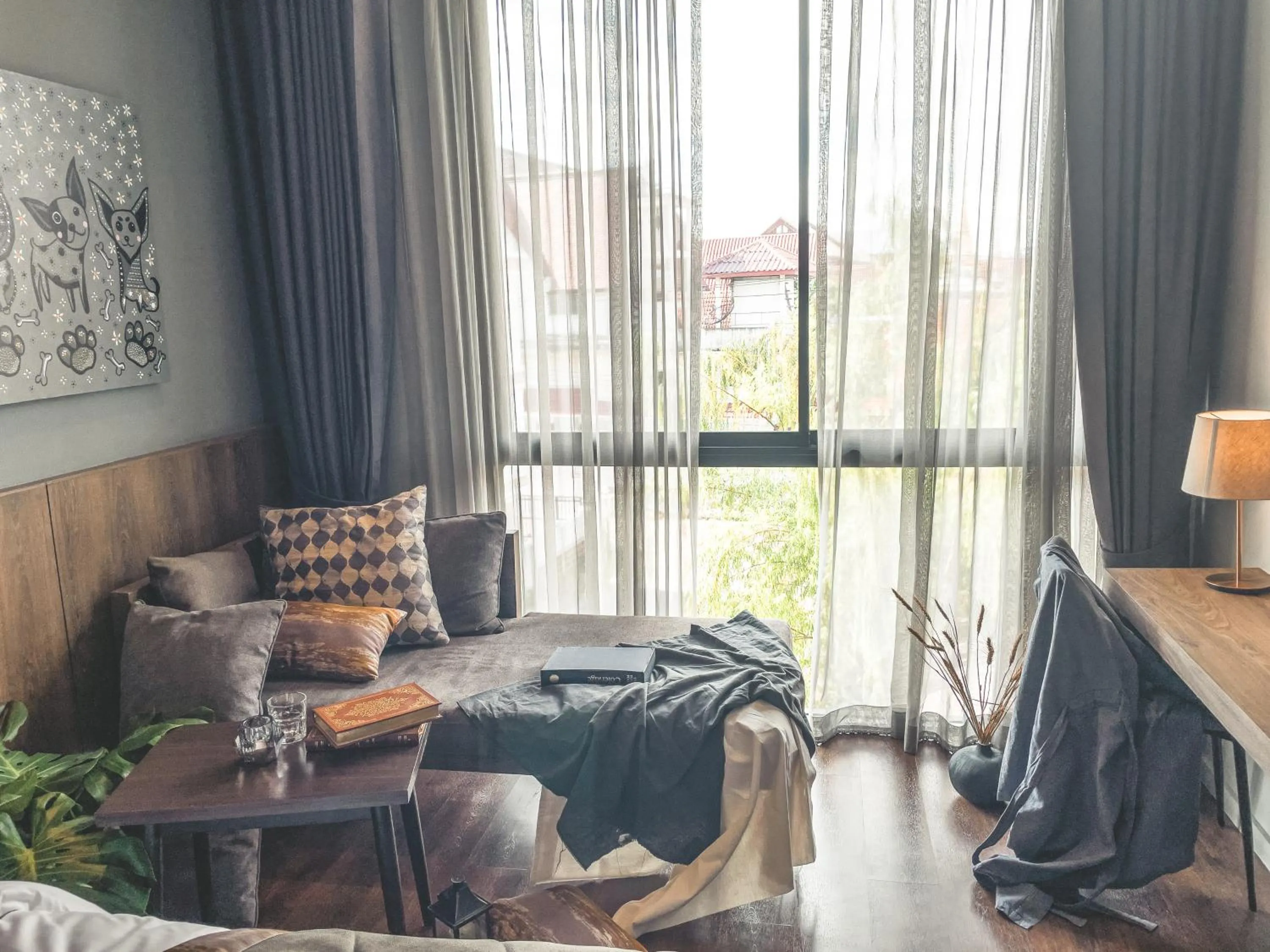 Garden view, Bed in Spice House