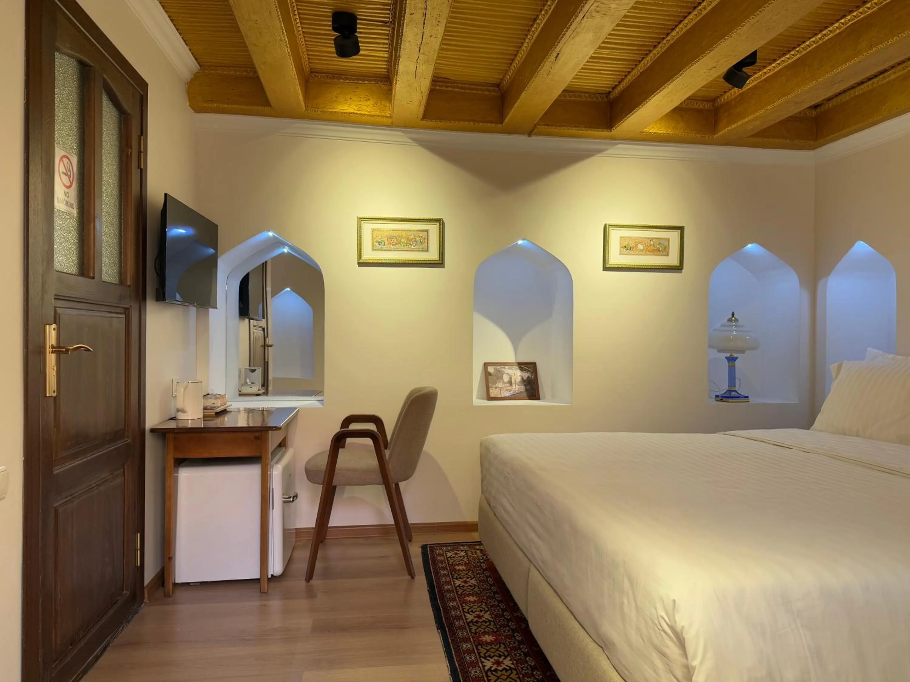 Bed in Usman Heritage