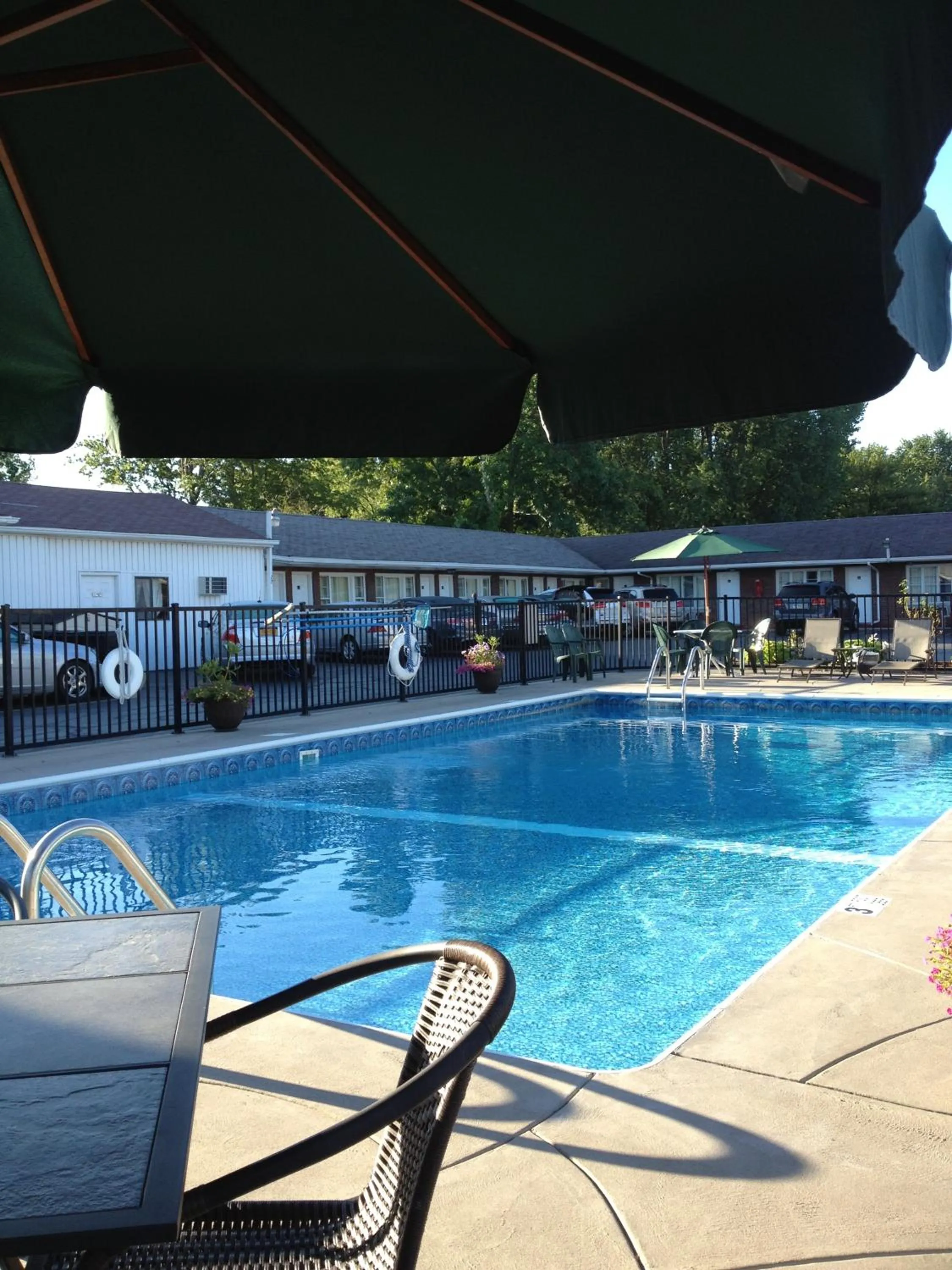 Facade/entrance in Moonlite Motel