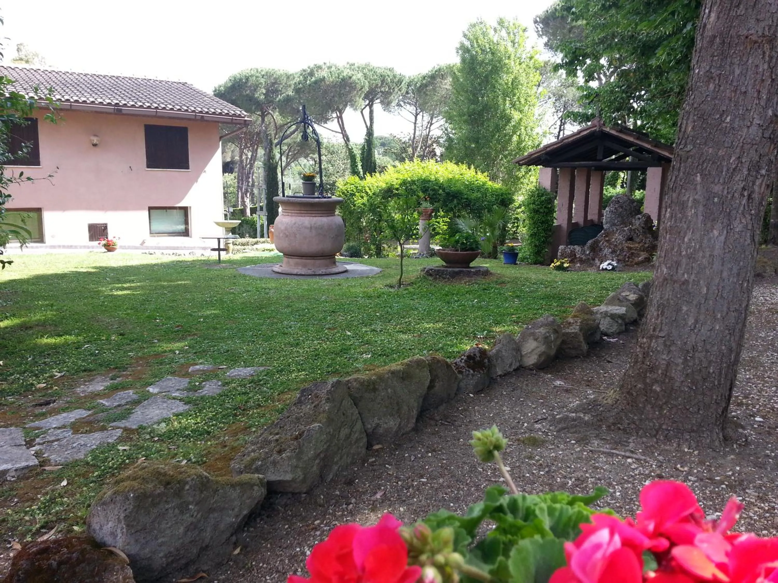 Garden view in Villa di Christian e Michelle