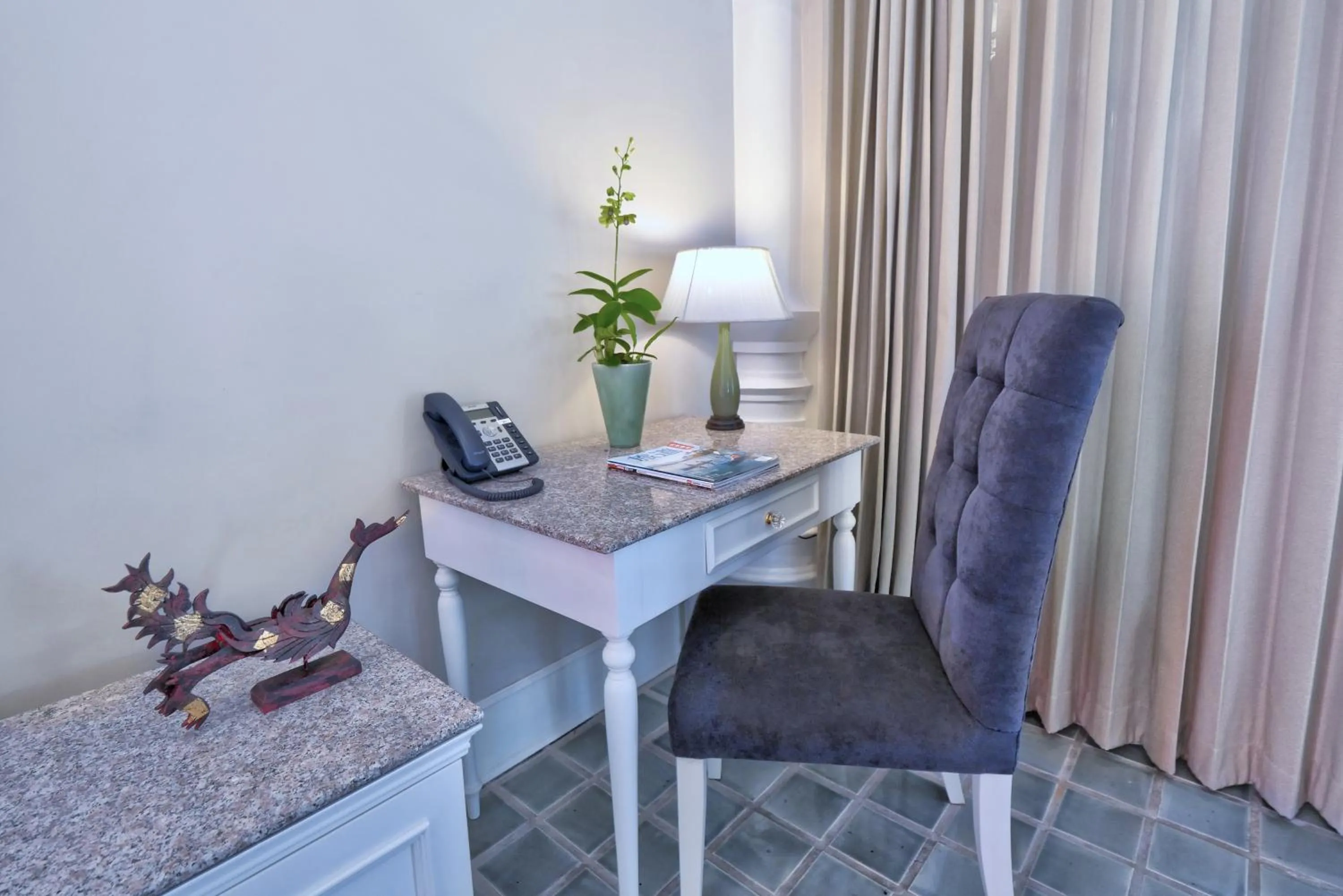 hair dresser in MonPanaNont Wellness