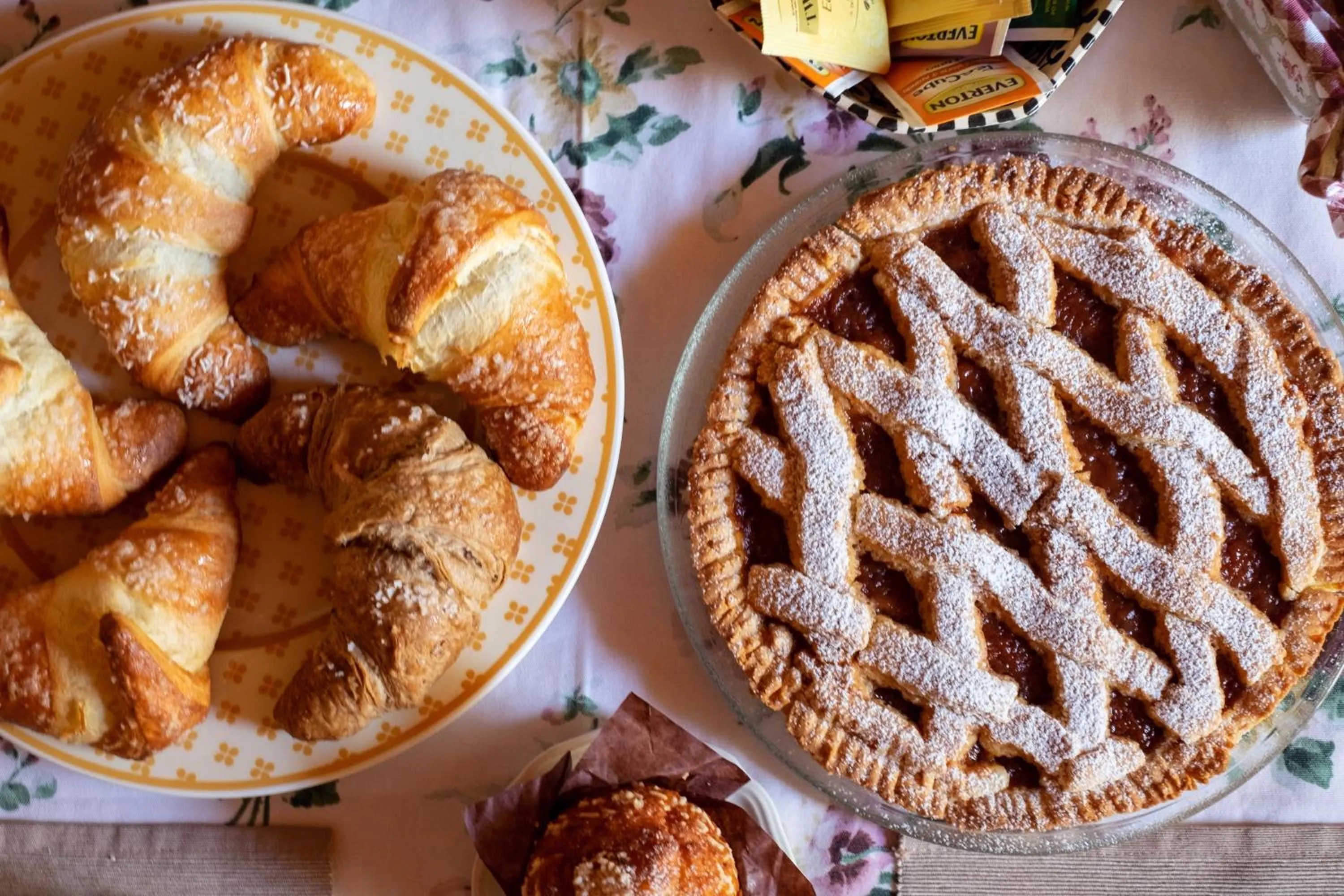 Breakfast in Rosalimone B&B