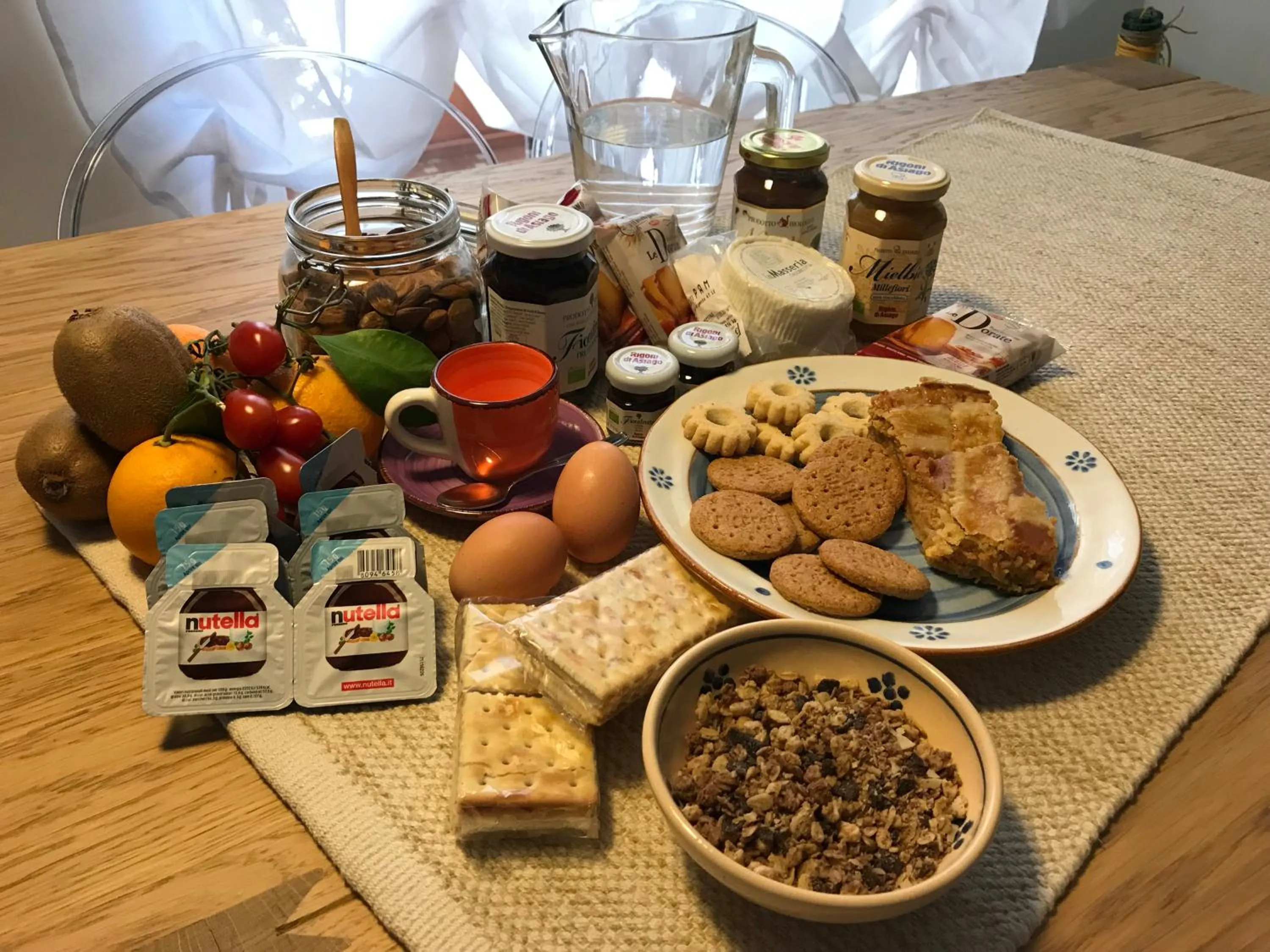 Italian breakfast in B&B Corte Dei Musco