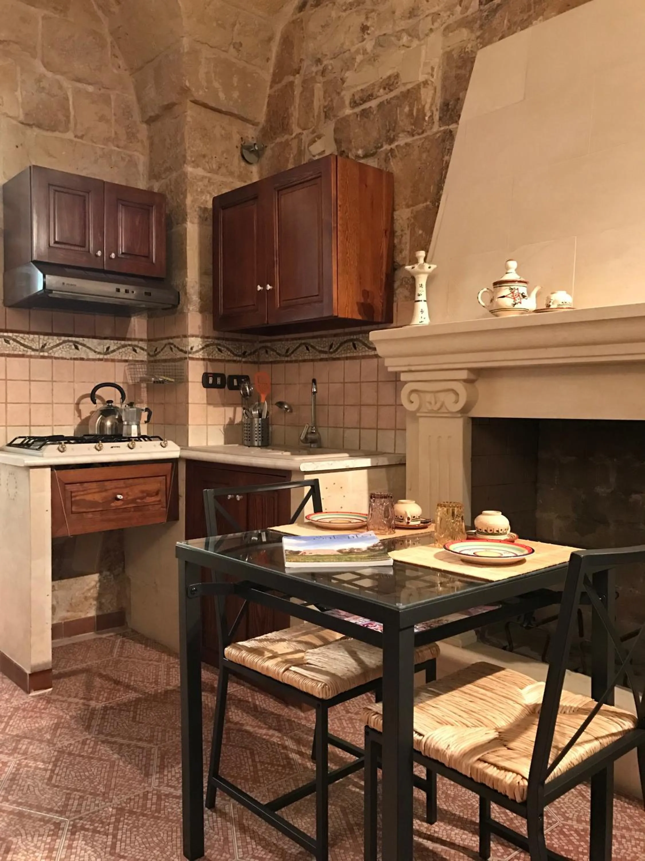 Dining area in B&B Corte Dei Musco