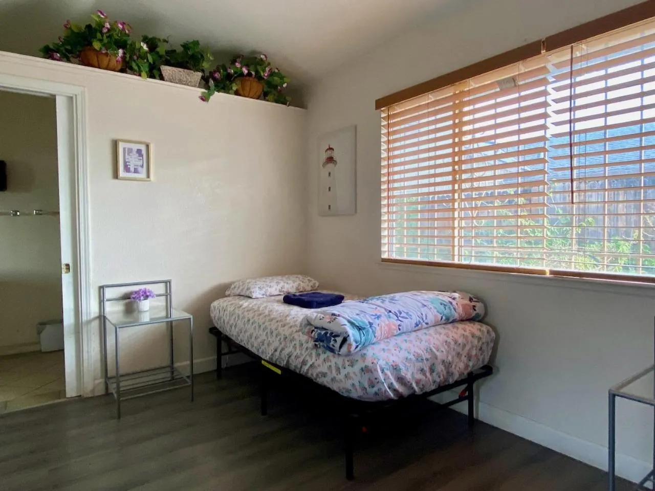 Bed in WHOLE Family - Wolfgram