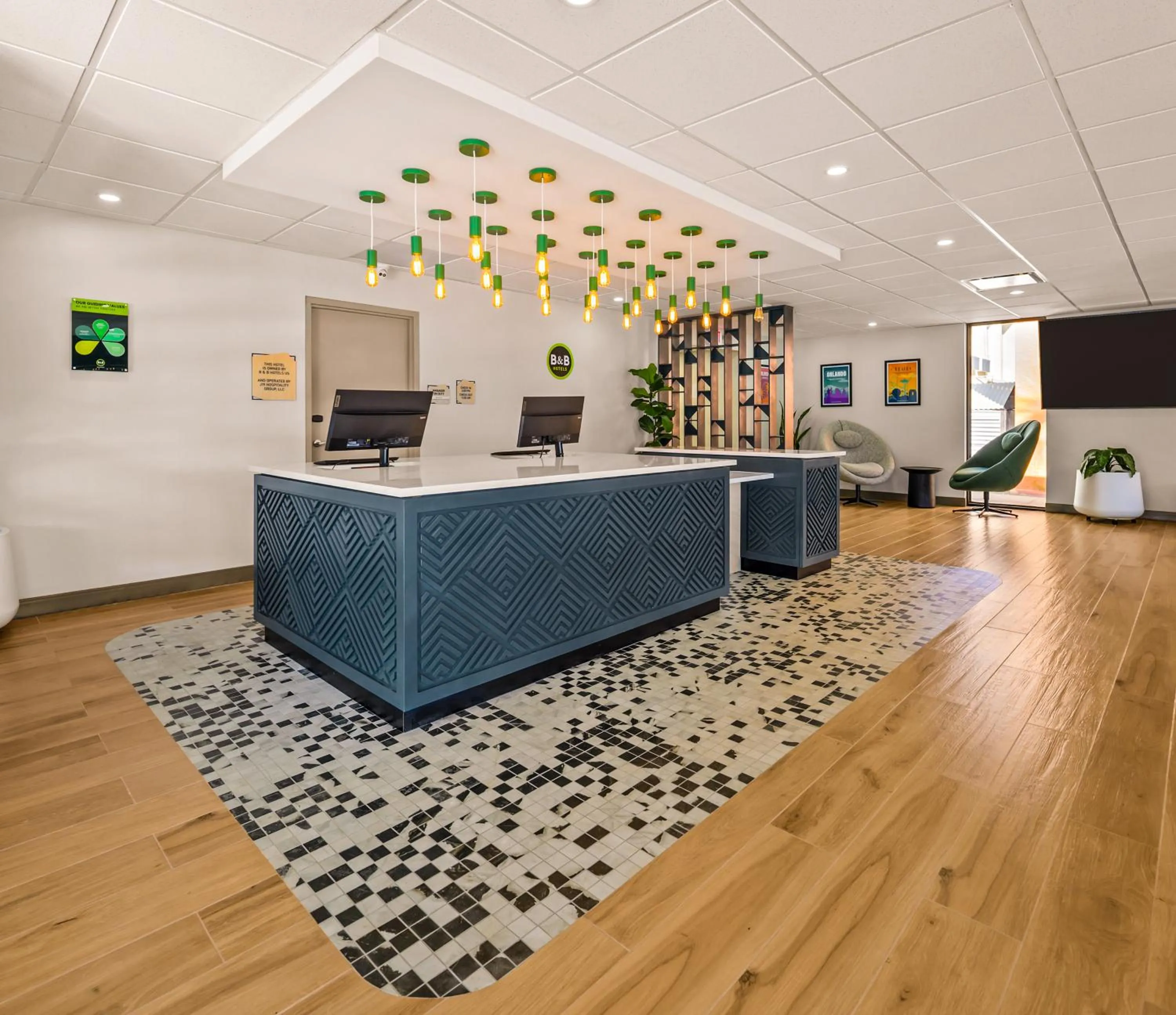 Lobby or reception in B&B HOTEL Orlando International Drive near Universal - Newly Renovated!
